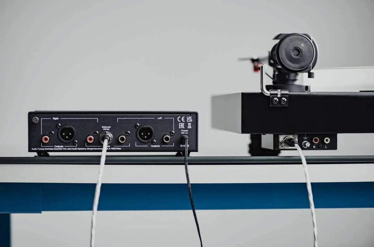 Pro-Ject Pro-Ject Phono Box S3 B - silbern Vorverstärker