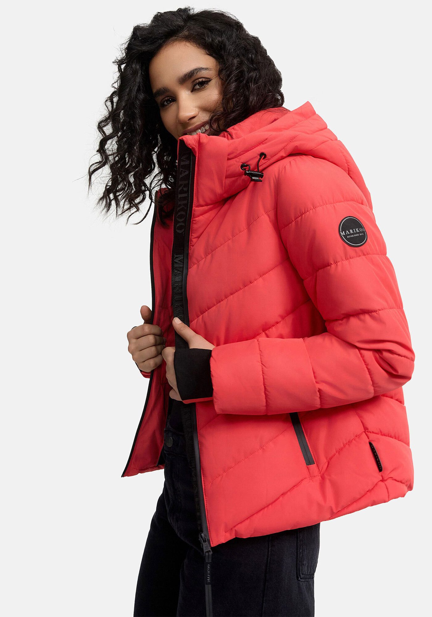 Marikoo Winterjacke Samuiaa XVI mit Kapuze günstig online kaufen