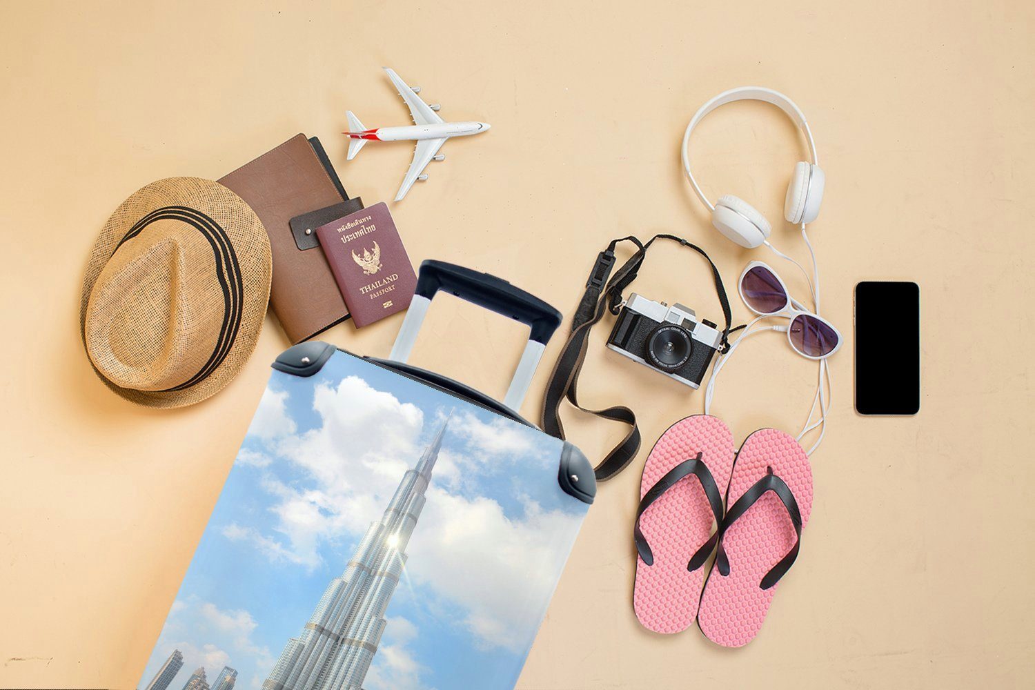 MuchoWow Handgepäckkoffer in 4 Reisekoffer auf Burj Reisetasche Sonne Khalifa Trolley, rollen, Rollen, für scheint Dubai, mit Ferien, Handgepäck den Die