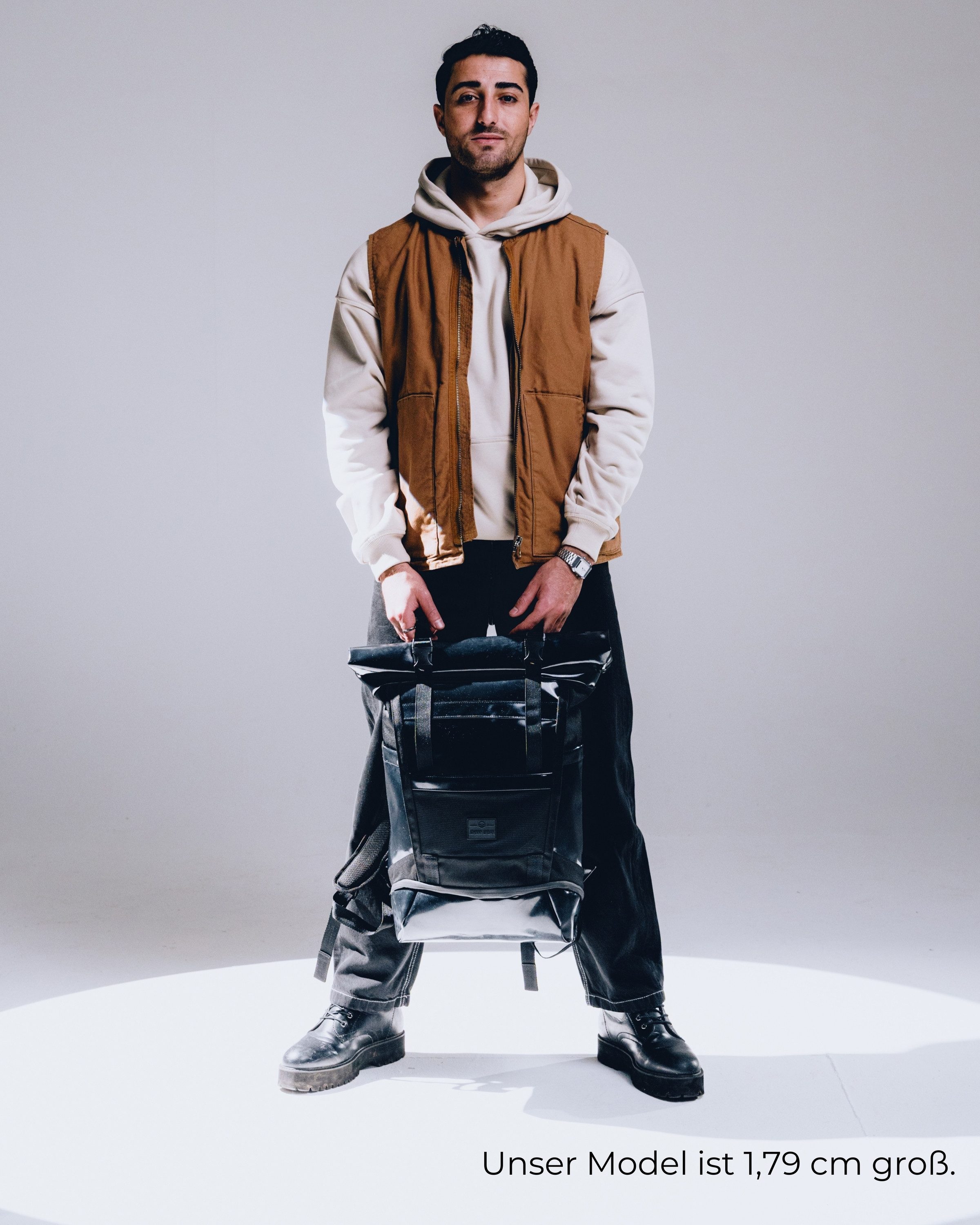 Johnny Urban Cityrucksack Ashton Rolltop Rucksack günstig online kaufen