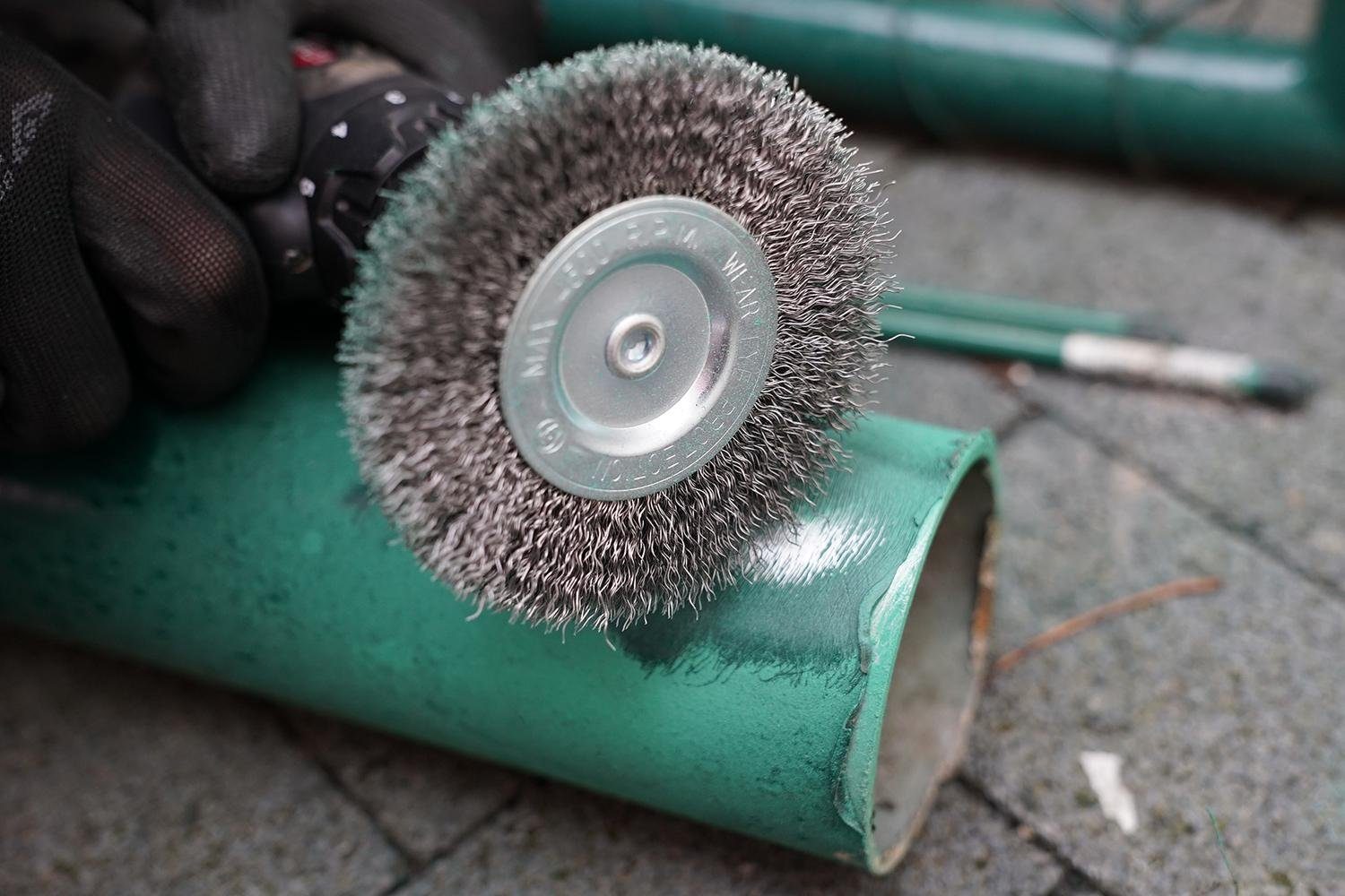 Thumbnail - Brilliant Tools Drahtbürste Scheibenbürste, Ø 100 mm mit 6 mm Aufnahme