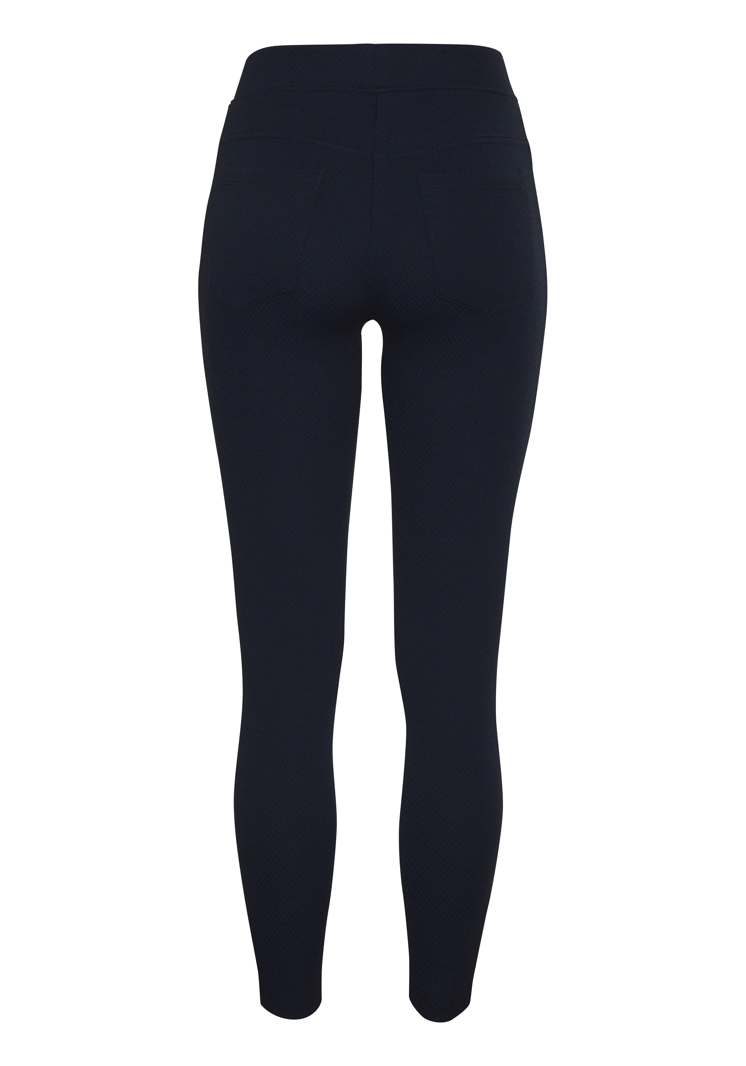 LASCANA Leggings mit kleinem ansprechendem Muster