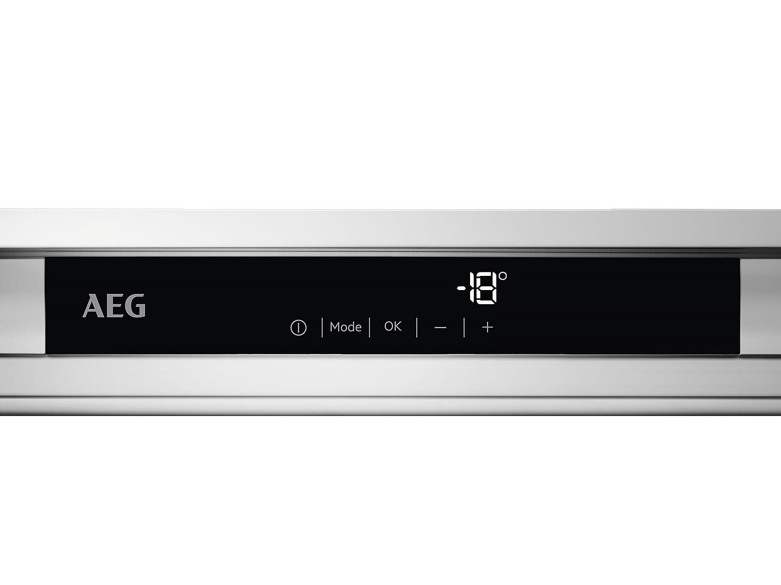 AEG Einbaugefrierschrank 922784045, 178 cm hoch, NoFrost