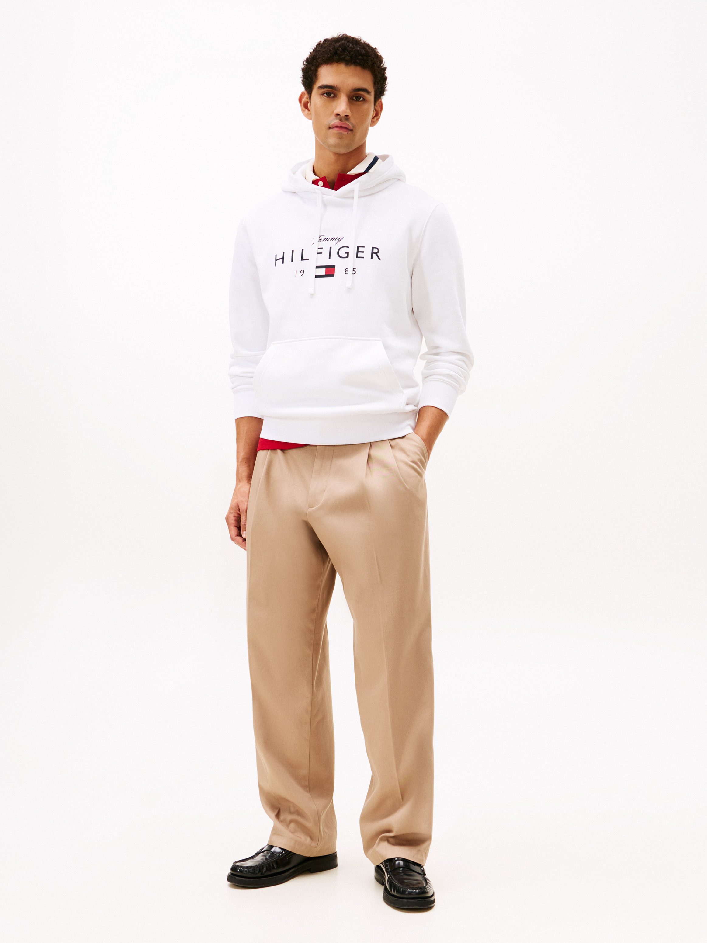 Tommy Hilfiger Hoodie BRAND LOVE BIG HILFIGER mit Logo-Grafik, normale Passform