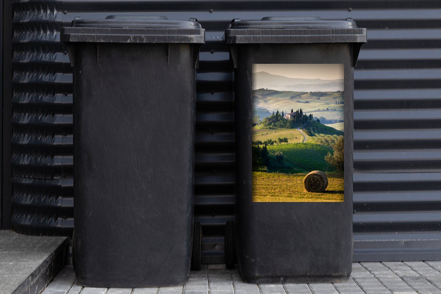Toskana Mülleimer-aufkleber, St), Container, Abfalbehälter Mülltonne, - Landschaft (1 Sticker, MuchoWow - Wandsticker Grün