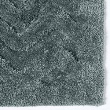 Badematte Rutschfeste Hochflor-Badematte mit Chevron-Muster, grau Homescapes, Höhe 30 mm