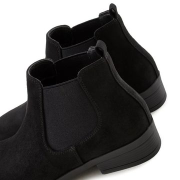 LASCANA Chelseaboots bequem zum Reinschlüpfen, Stiefelette, Ankle Boots VEGAN