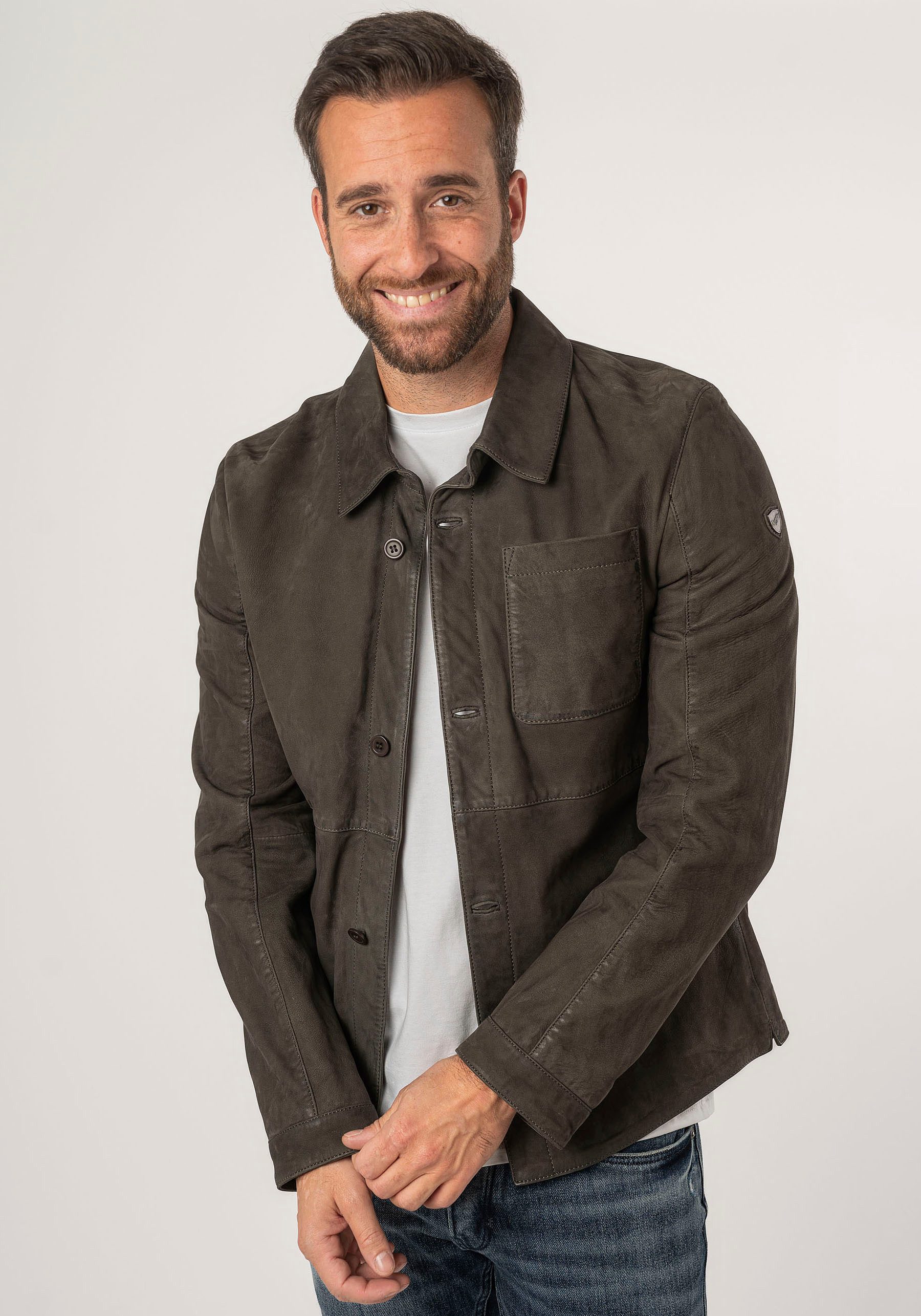 Mauritius Lederjacke MMJemmo mit Hemdblusenkragen, Knopfleiste