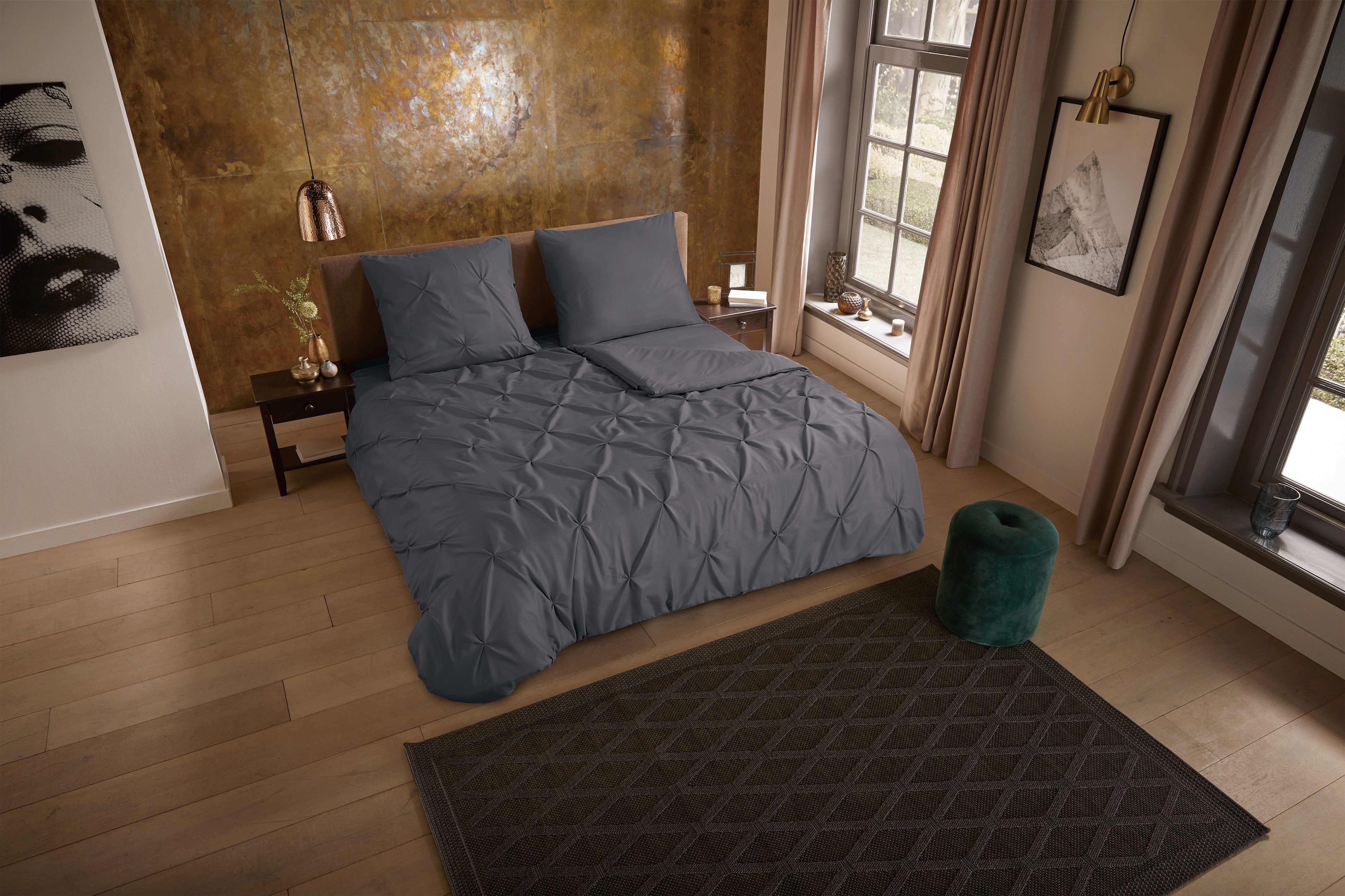 PURE luxury collection Wendebettwäsche Elegence, Microfaser, 3 teilig, Mikrofaser, Uni, Stickerei, luxuriöse Falten, Reißverschluss