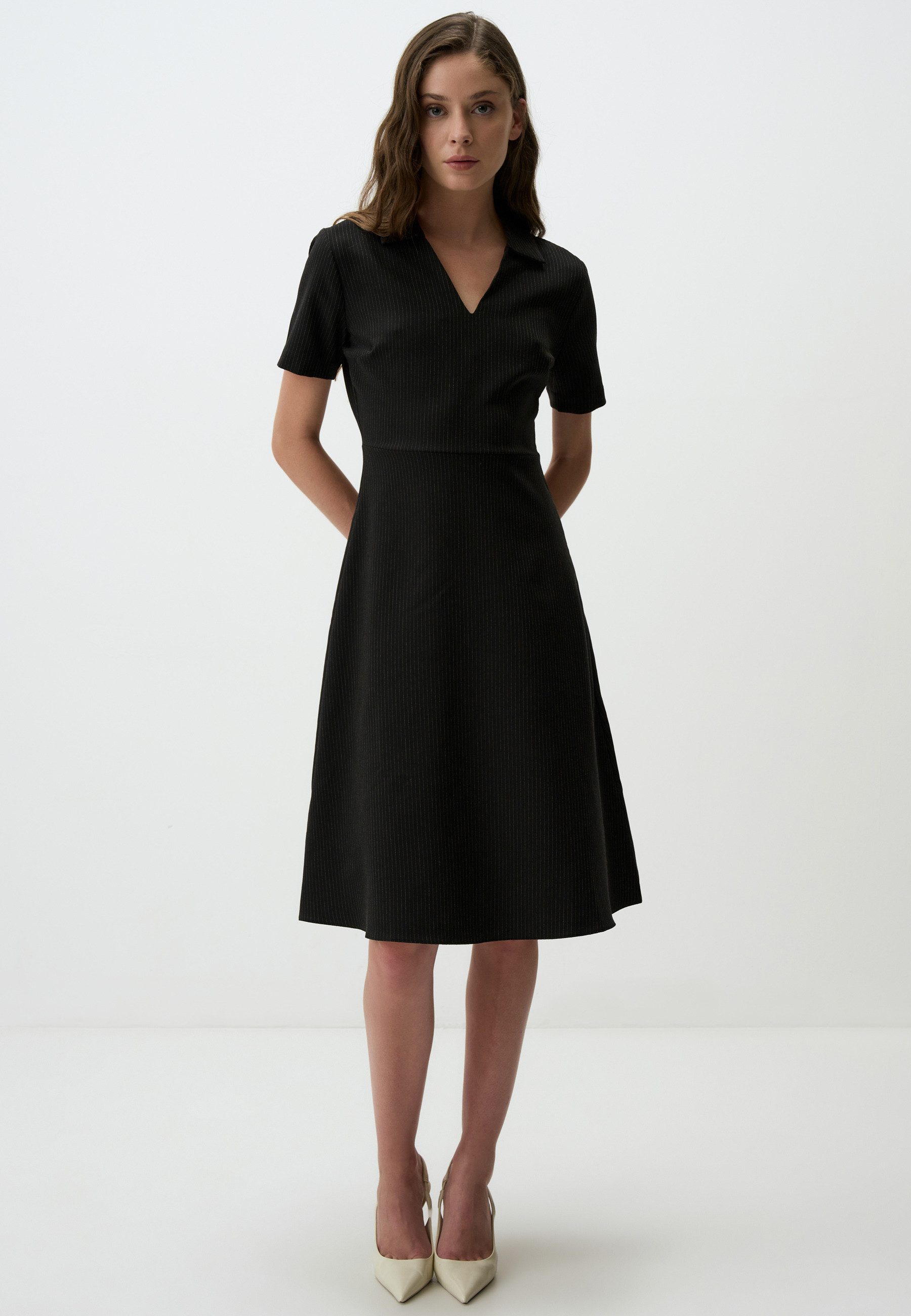 V-Ausschnitt-Pullover Elegant Schwarz V-Ausschnitt Midi Kleid