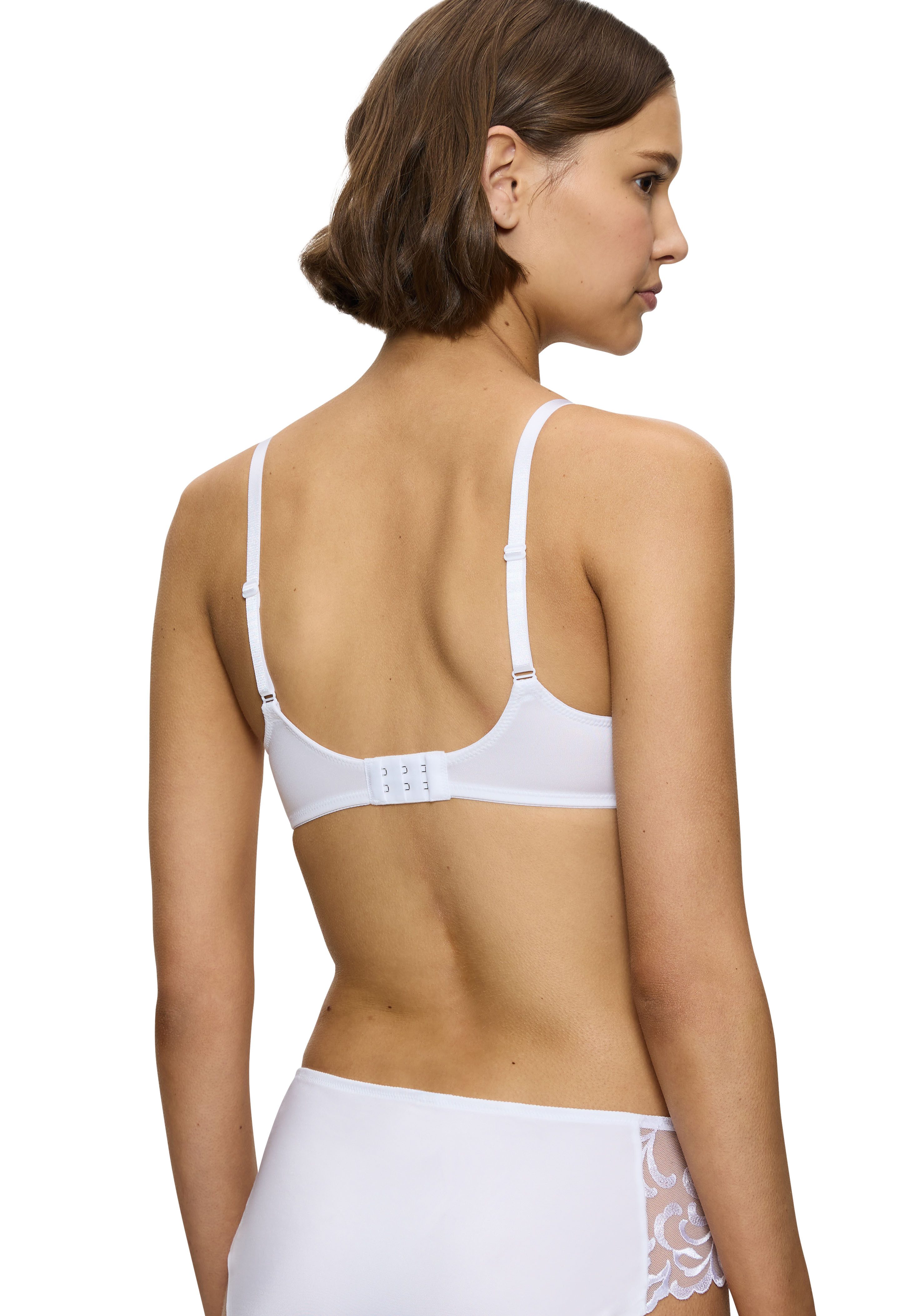 Triumph Bügel-BH Modern Finesse WP mit Spitzendetails, leicht gepolsterte Cups, verstellbare Träger