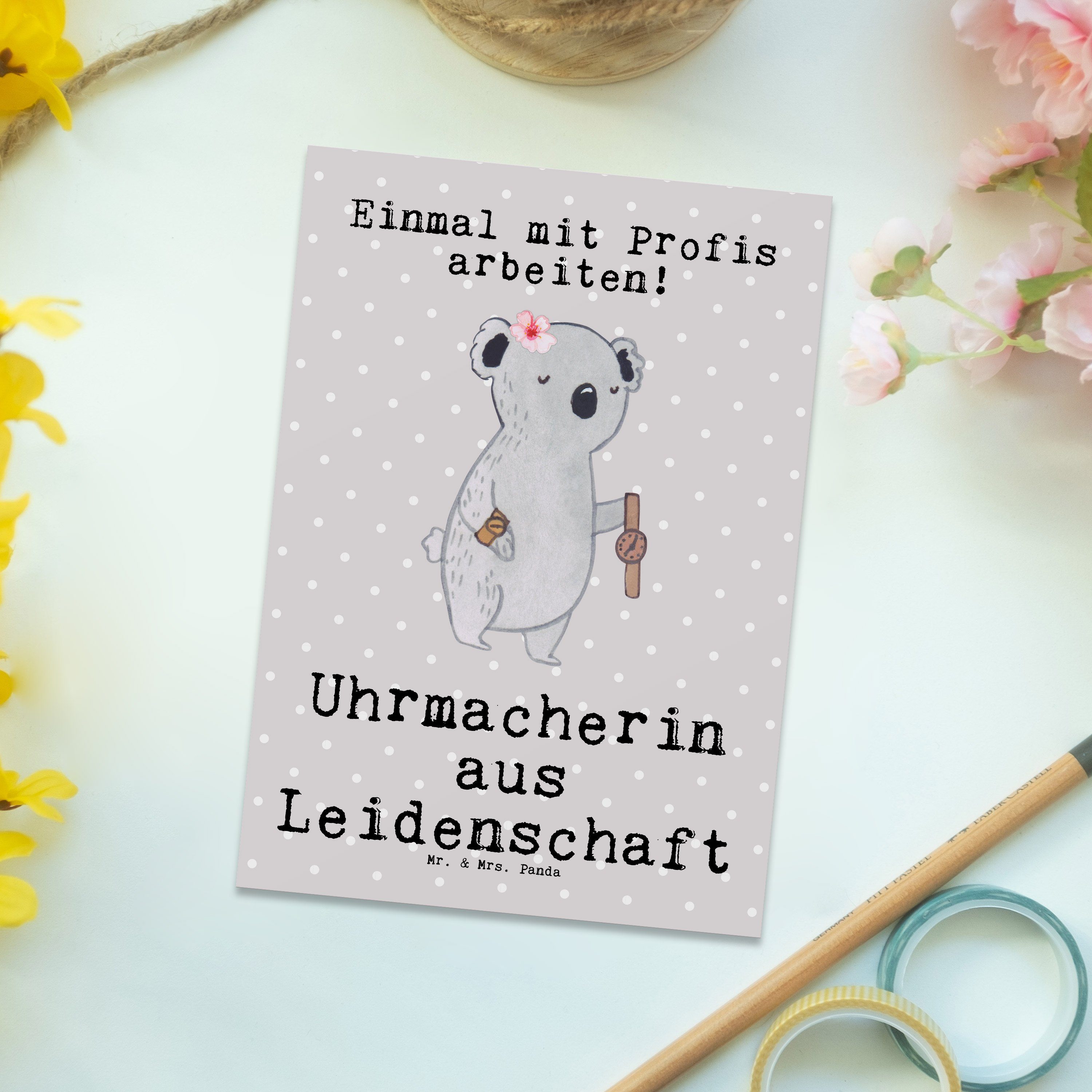 Einladungskar Mrs. Panda - Geschenk, aus Pastell Leidenschaft & - Grau Postkarte Uhrmacherin Mr.