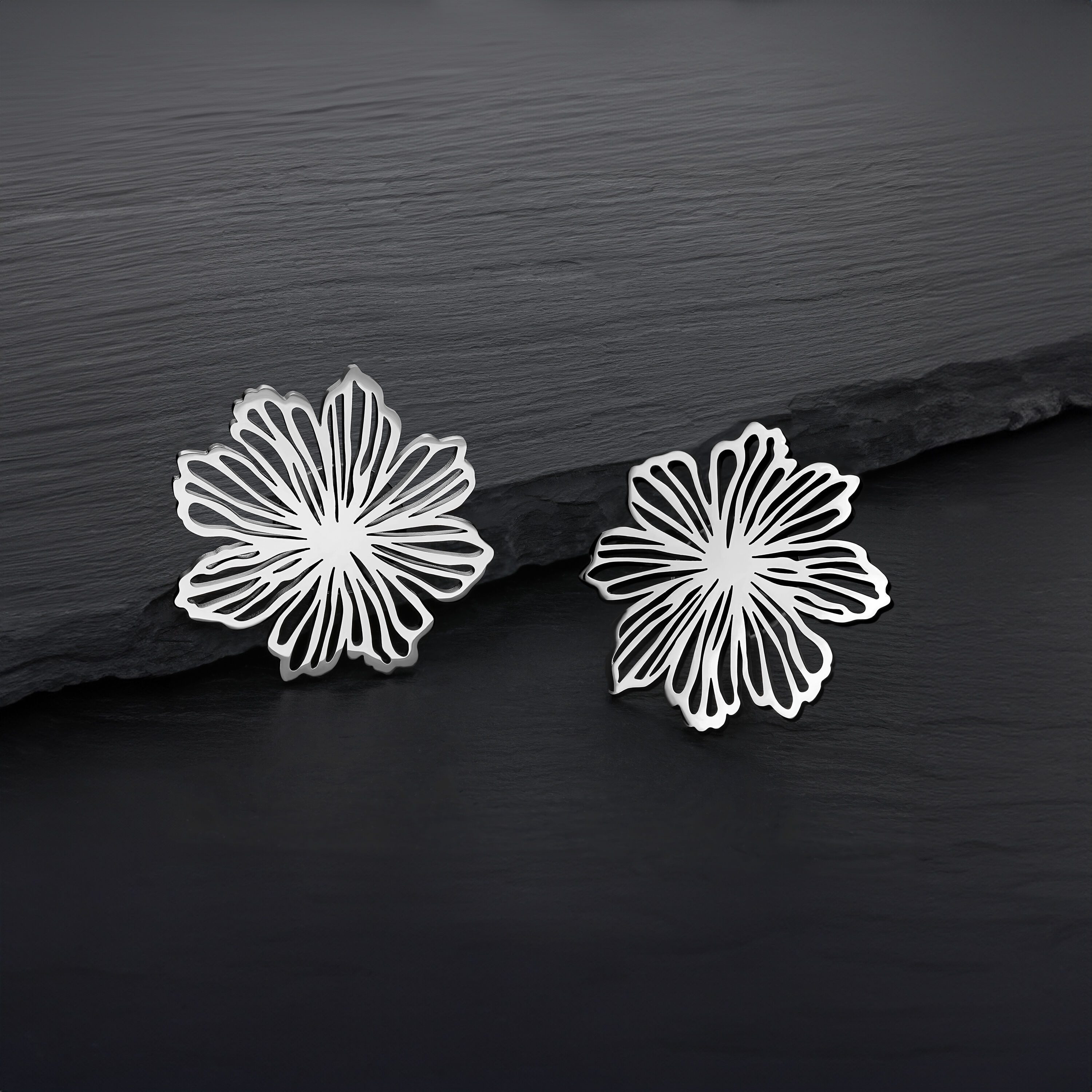 Wildcat Paar Ohrstecker Fine Flower Earstuds Pair - Silber, Chirurgenstahl 316L - wasserfest, langlebig, hautverträglich