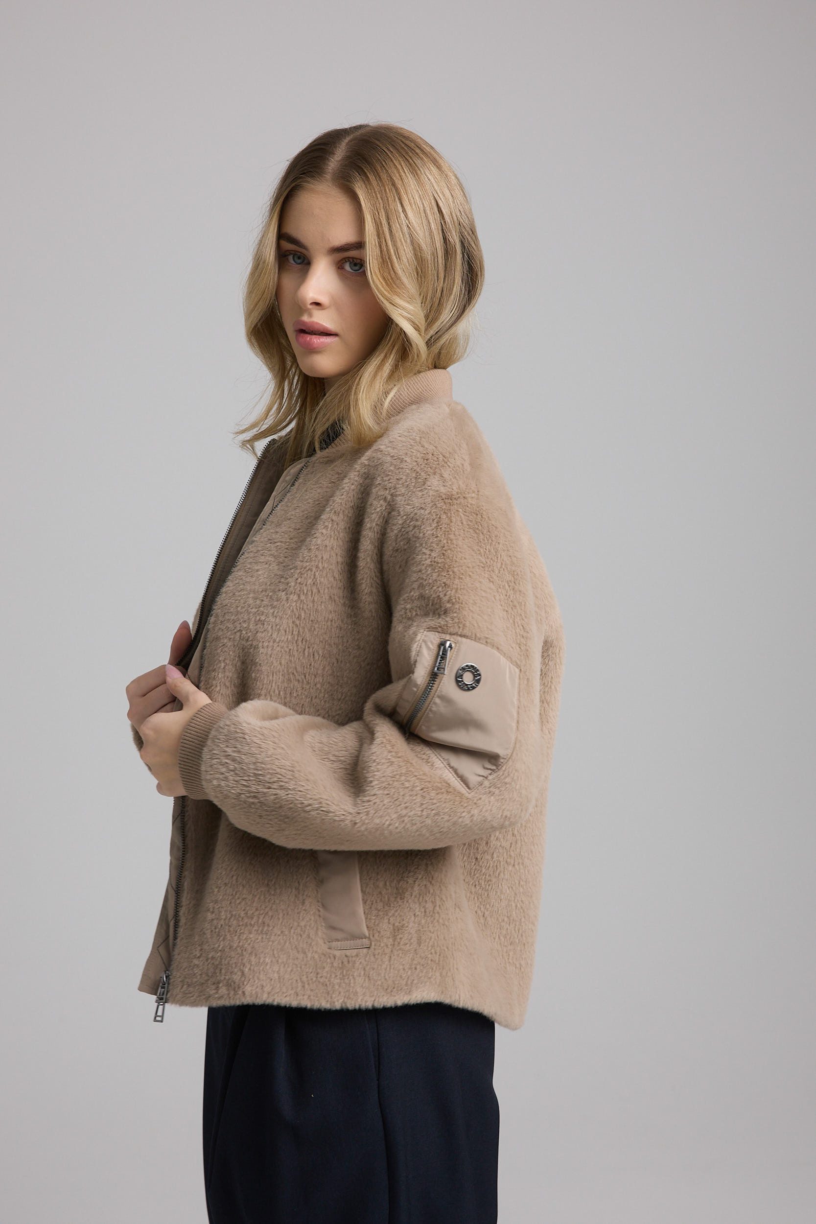 Manisa Kurzjacke Fakefurblouson günstig online kaufen