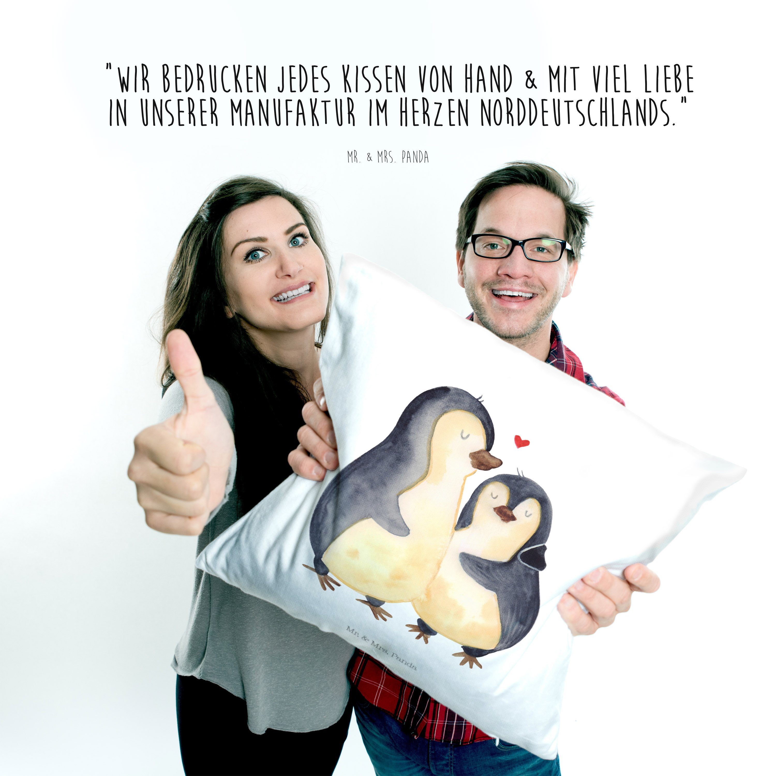 Geschenk, Hochzeitsgeschenk, umarmend Panda Dekokissen Pinguin & - Mr. Kissenhülle, Weiß Mrs. L -