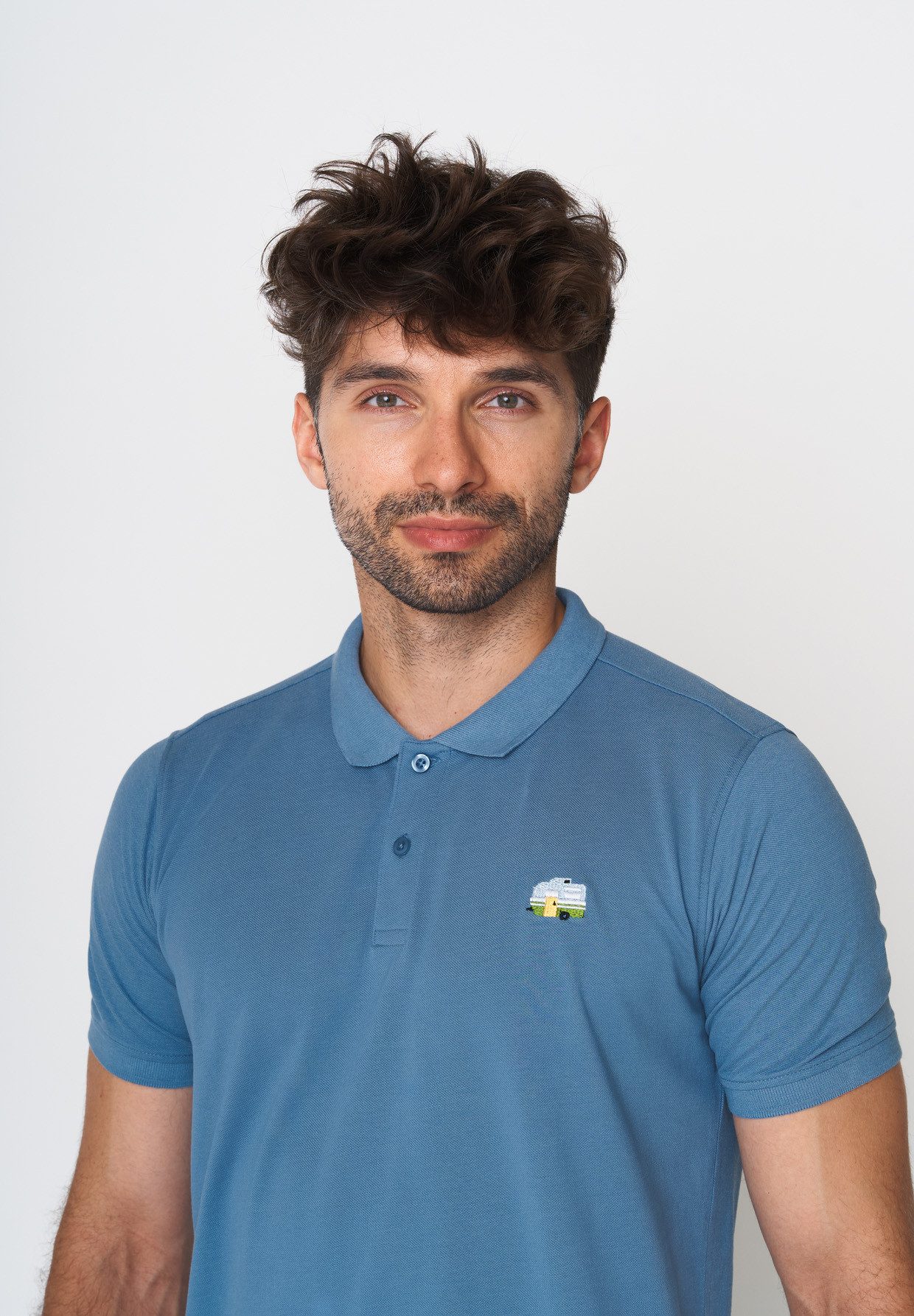 GreenBomb Poloshirt Lifestyle Caravan (1)