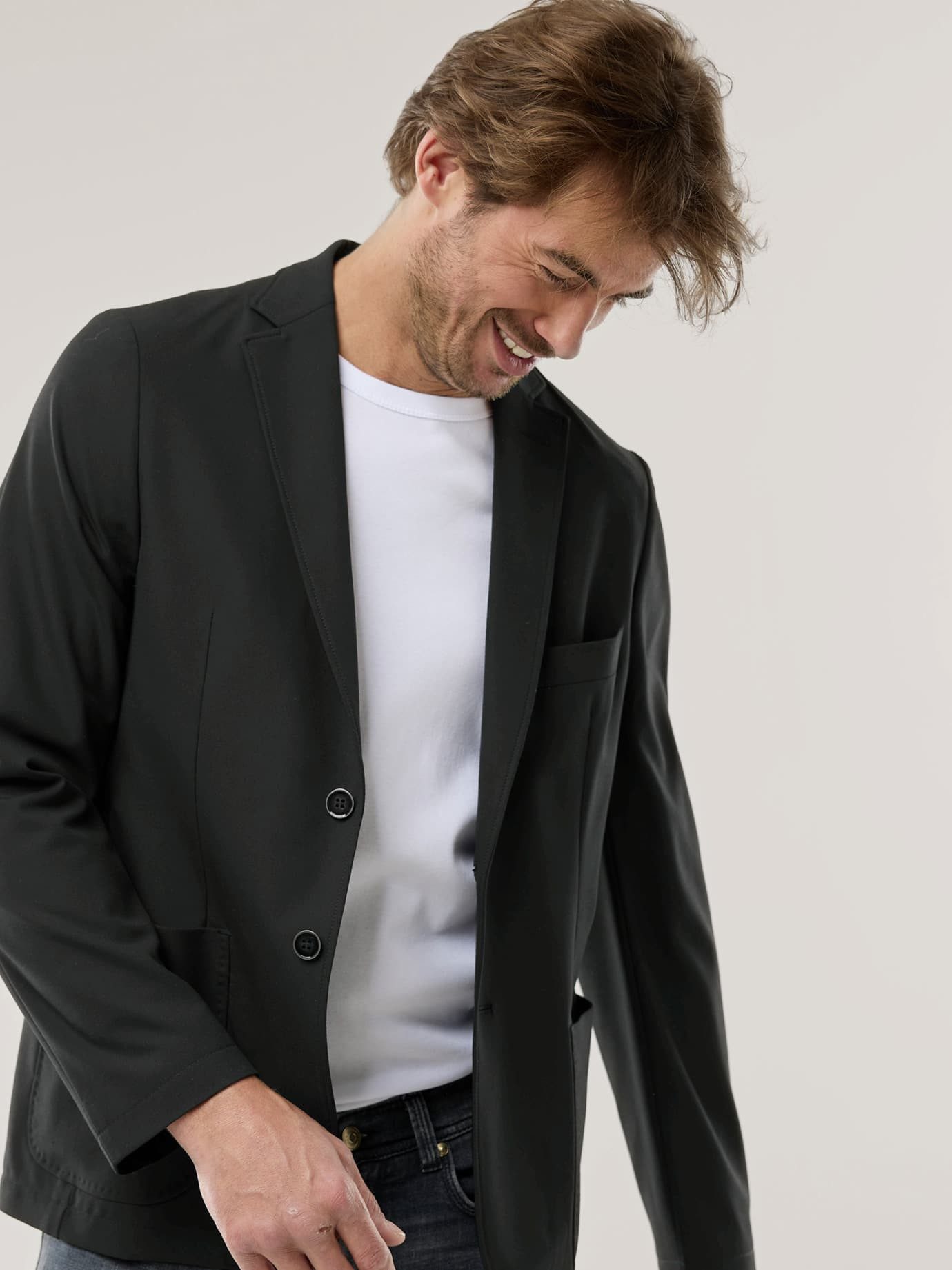 Walbusch Anzugsakko Herren Macht alles mit Sakko Anzugsakko Modern Fit knitterfrei Reise-Funktionsblazer 360°-Stretch, klimatisierend & wasserabweisend