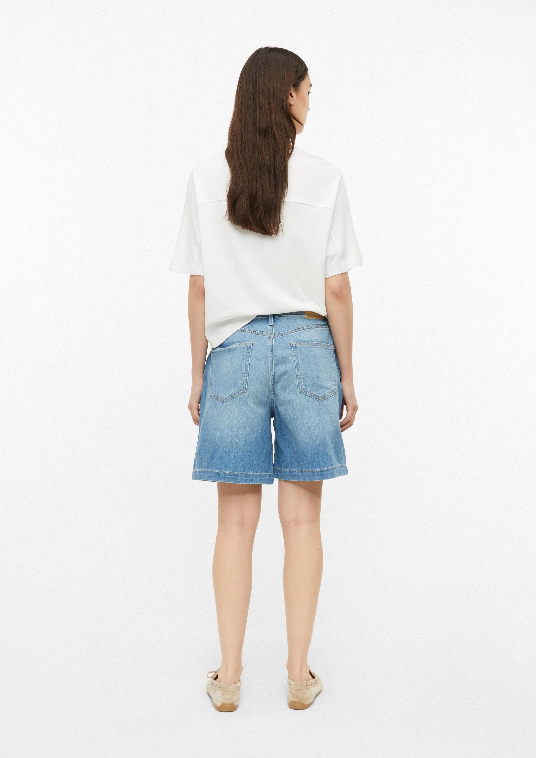 s.Oliver Jeansshorts Jeans-Hose SURI Jeans-Shorts Suri / Regular Fit / High Rise / Wide Leg