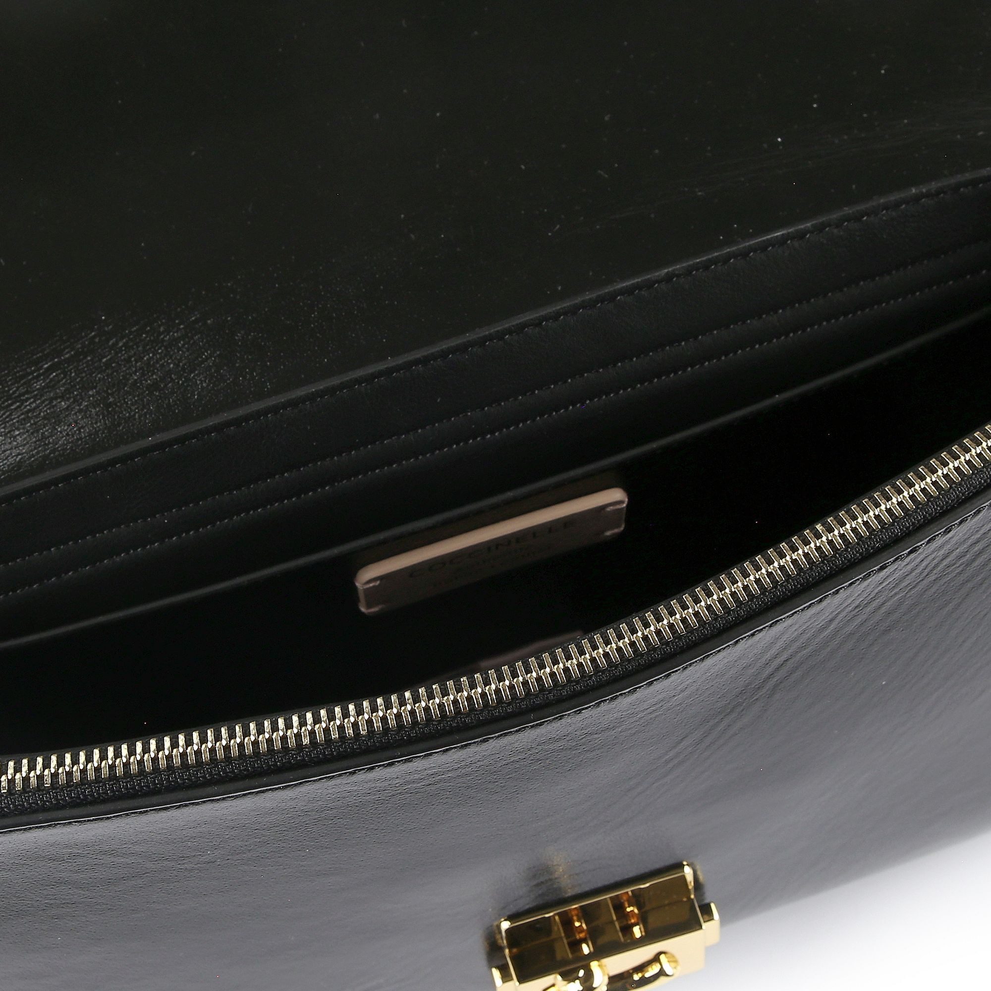 COCCINELLE Schultertasche C-Me, Leder