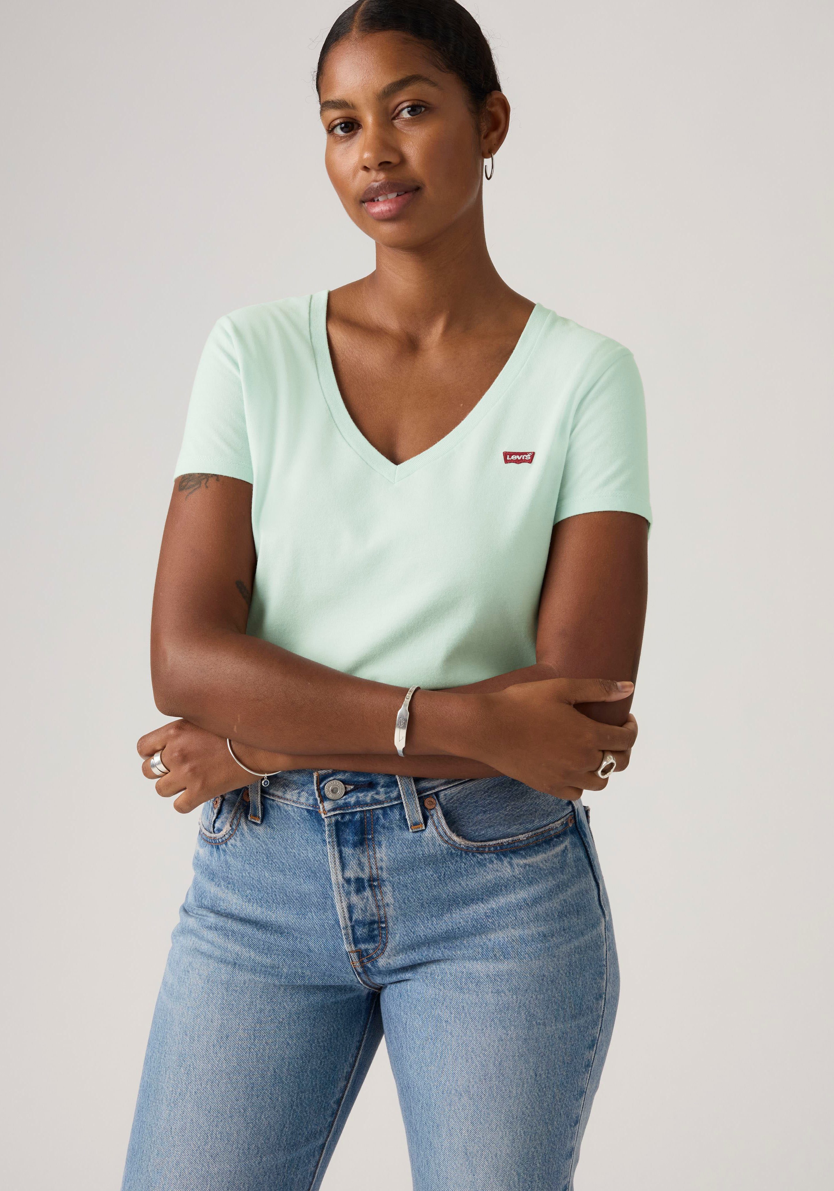 Levi's® V-Shirt Perfect Tee mit kleinem Batwing- Logo günstig online kaufen
