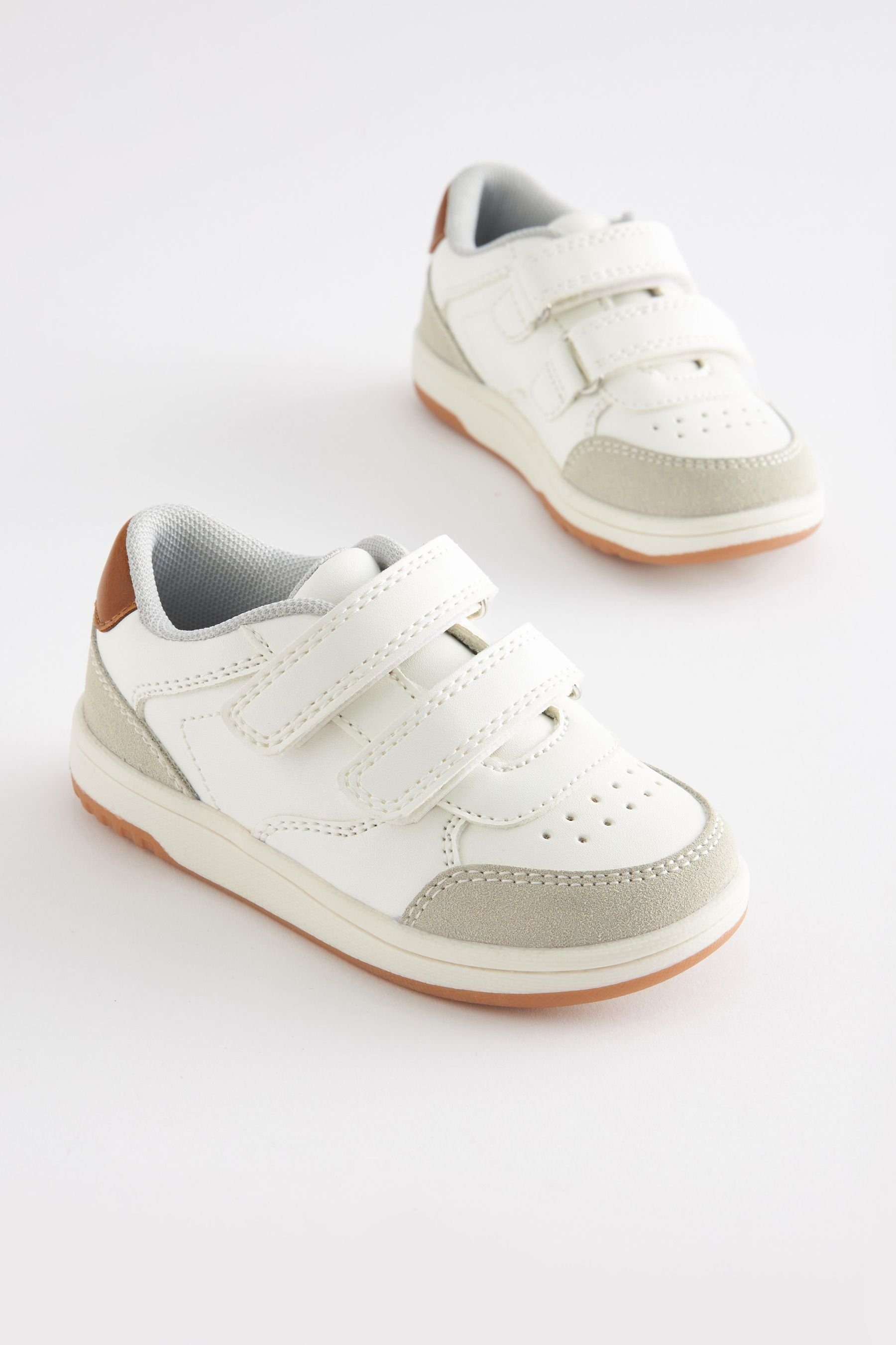 (1-tlg) Next doppeltem White Sneaker Smart Klettverschluss mit Sneaker