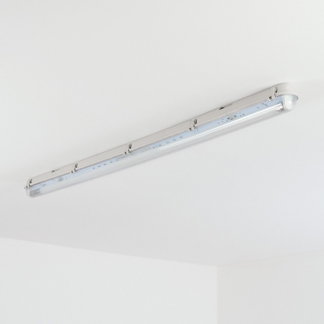 hofstein Deckenleuchte Deckenlampe aus Metall/Kunststoff, Grau/Weiß/Klar, Badezimmer geeignet, moderne Deckenleuchte, 19,5 Watt, 1700 Lumen, 4000 Kelvin, IP65