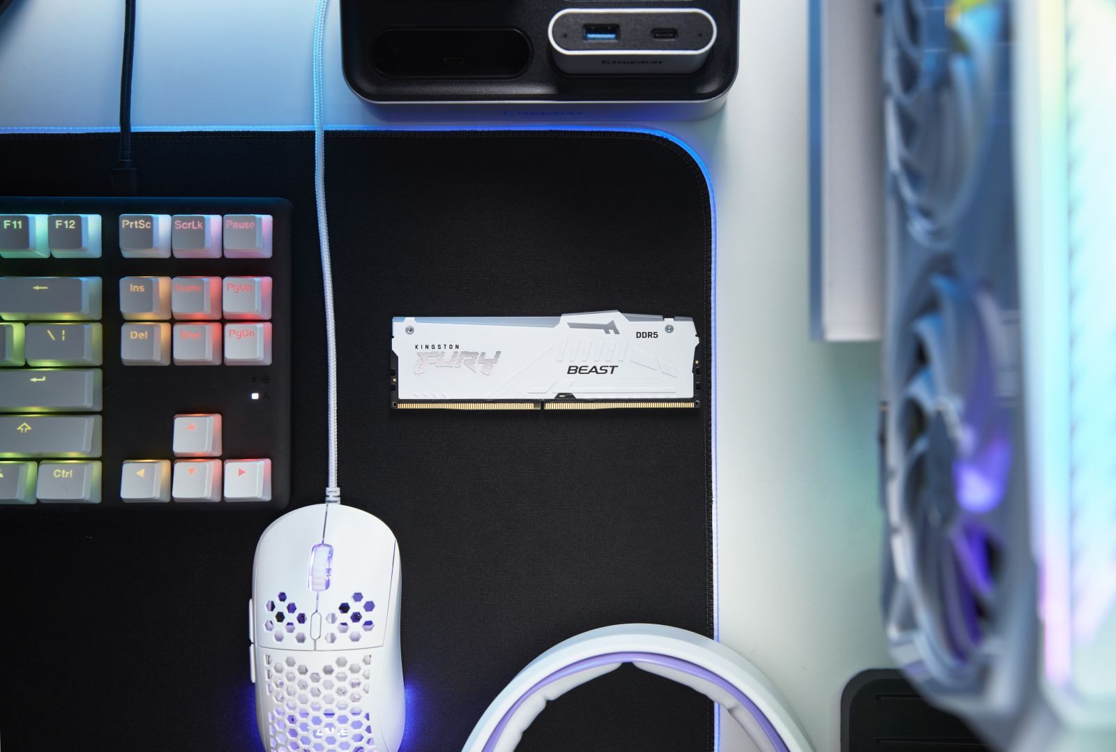 Kingston RAM Kingston D5 6400 16GB C32 FURY Beast W RGB EX PC-Arbeitsspeicher