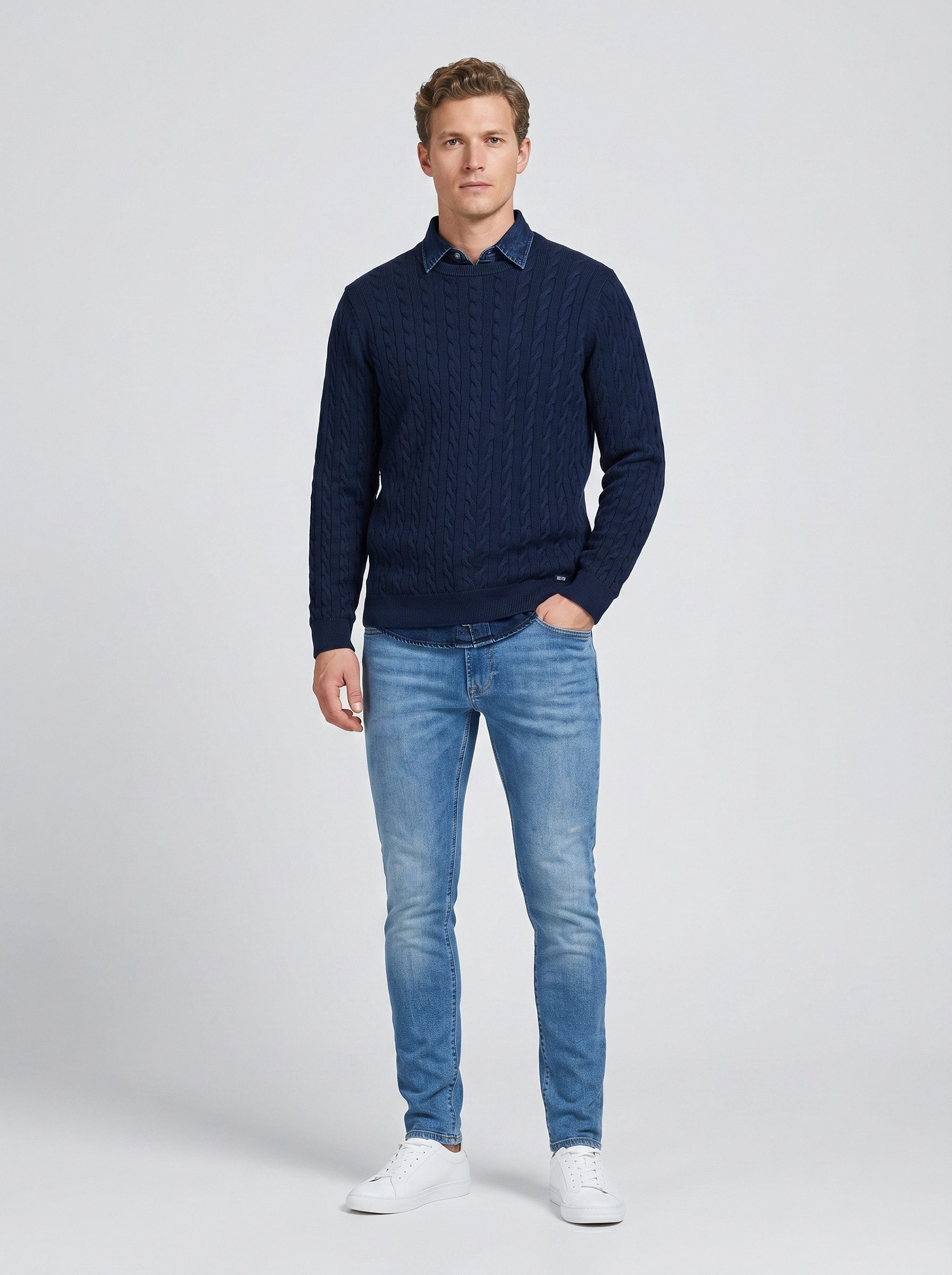 Zum Outfit 12