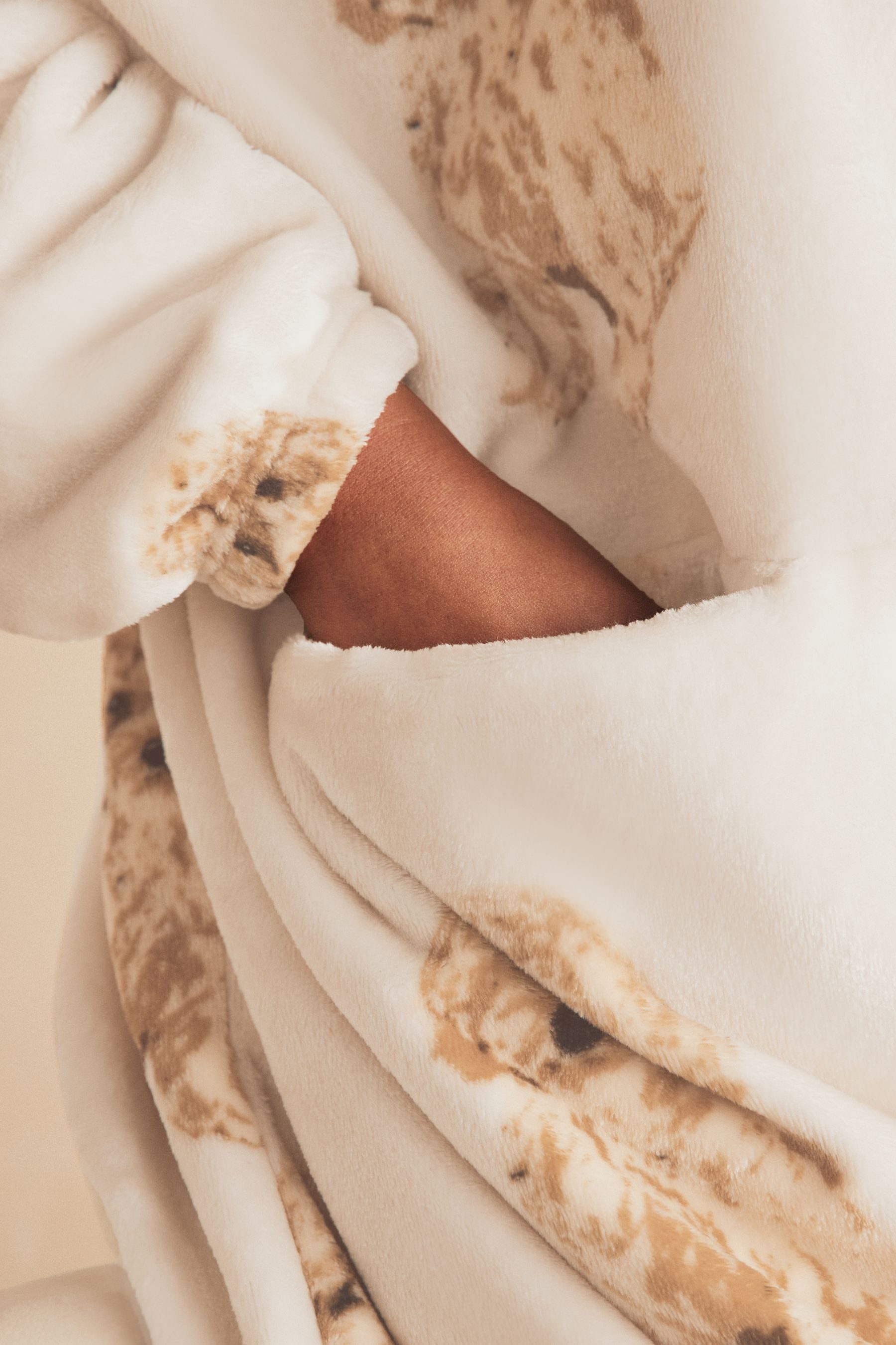 Next Damenbademantel Oversize-Kuscheldecke mit Kapuze, Charlie, Polyester