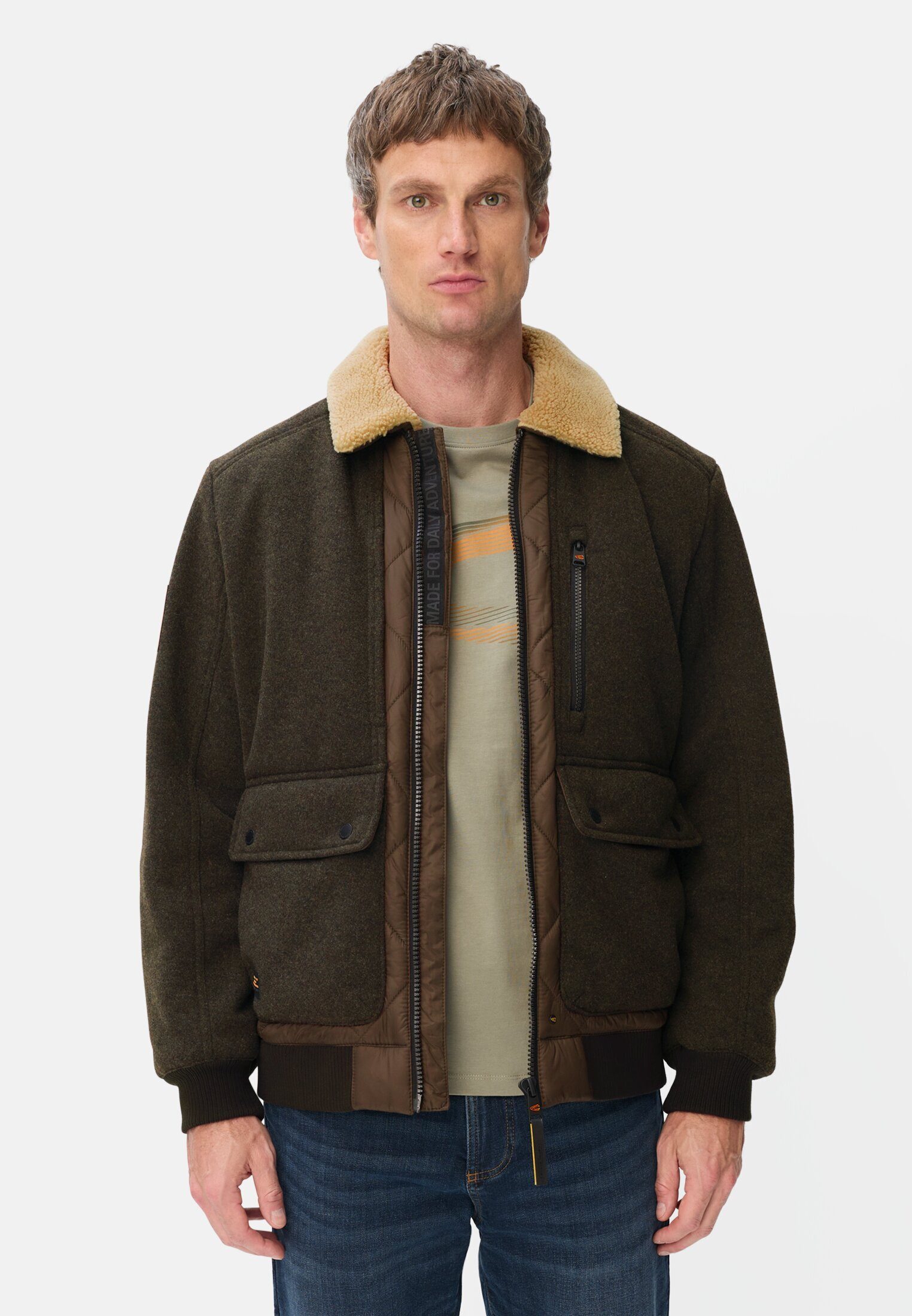 camel active Outdoorjacke mit Steppmuster am Rücken Langarm