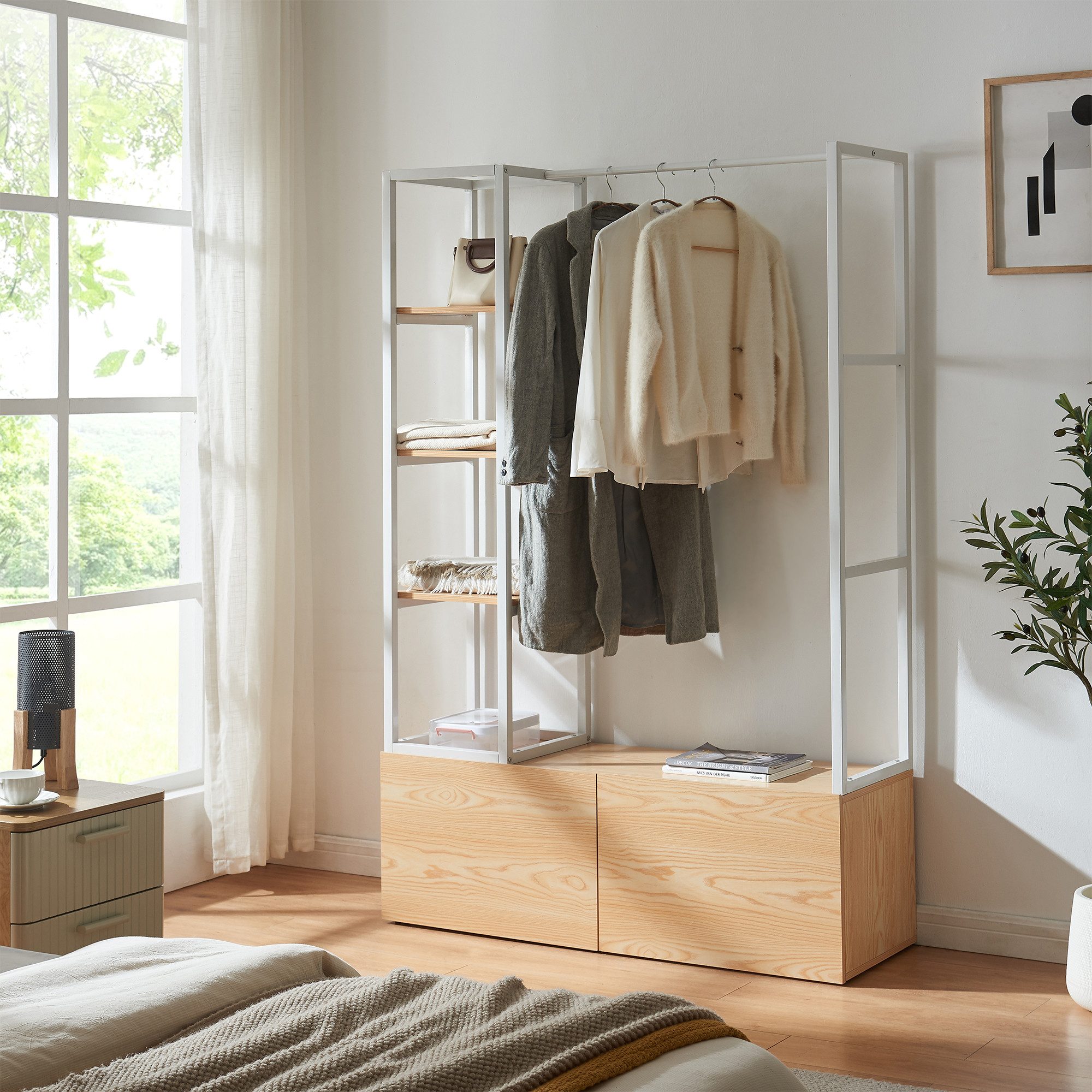 en.casa Garderobenständer, »Egmating« 1 Stange, 4 offene Fächer 180x120x40cm Weiß/Eiche