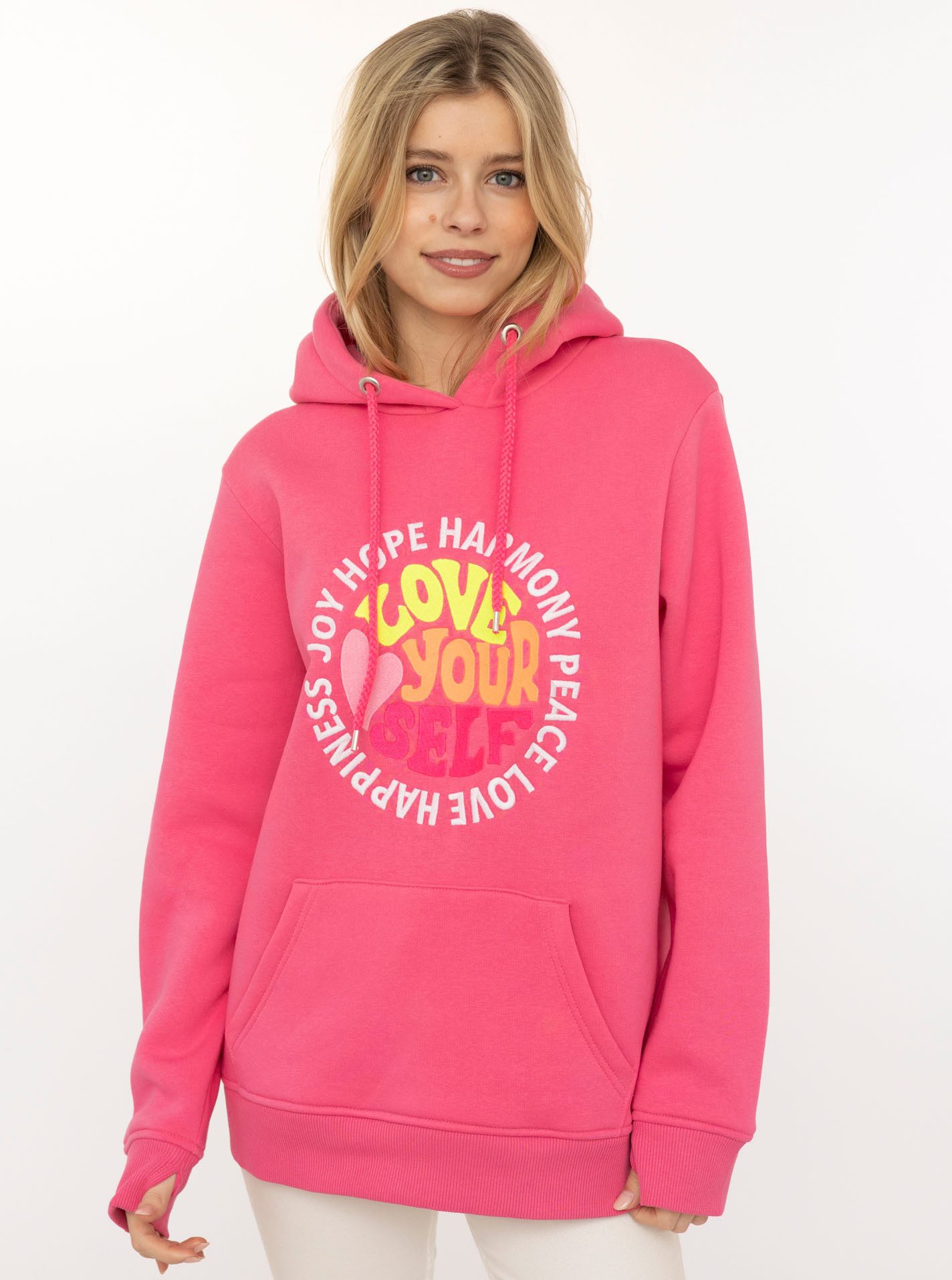 Zwillingsherz Hoodie "Love Yourslef" runde große Frontstickerei, farbige Kordel, Kängurutasche