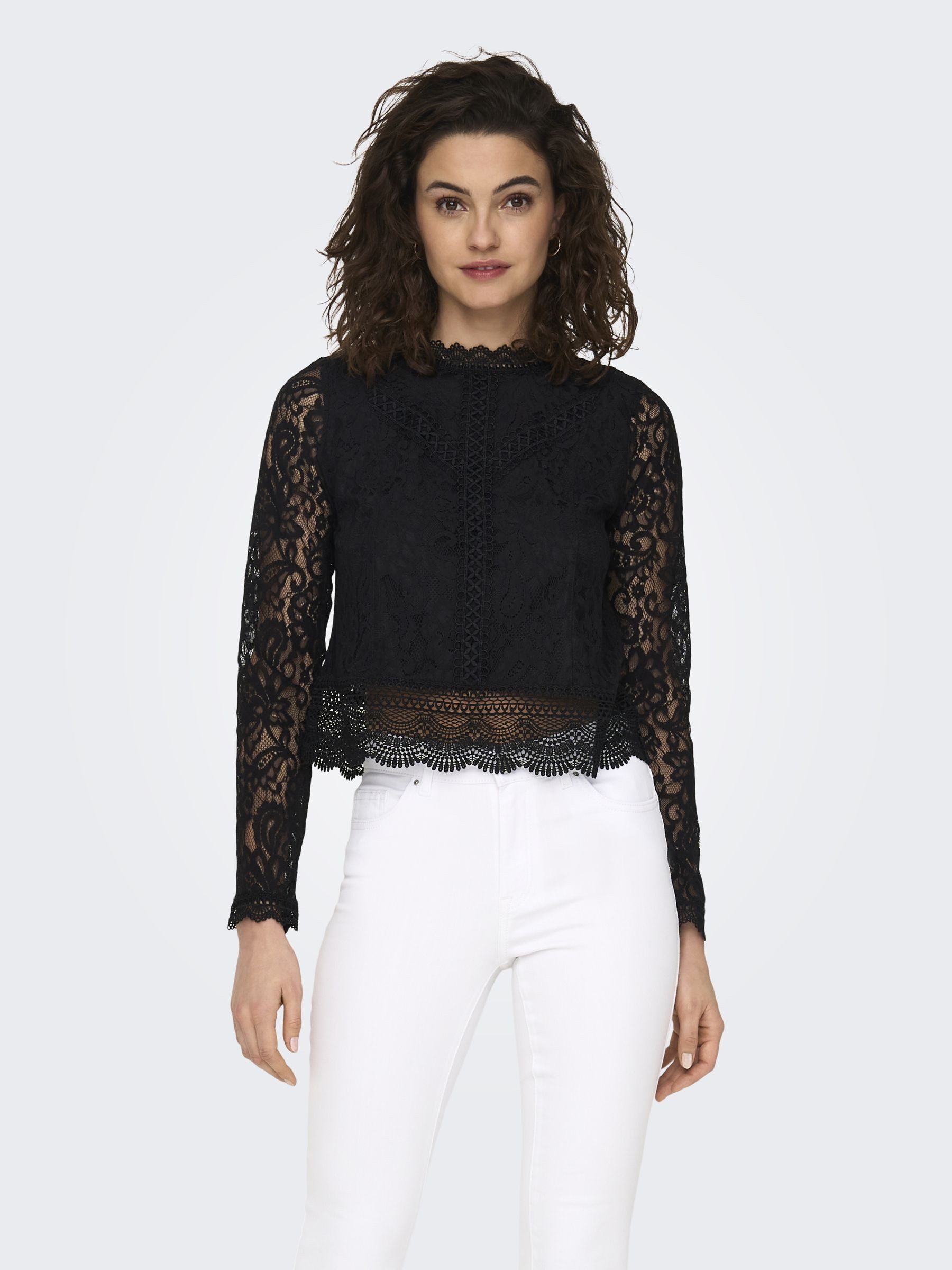 Blusenshirt Rundhals Regular Fit Spitzendetail