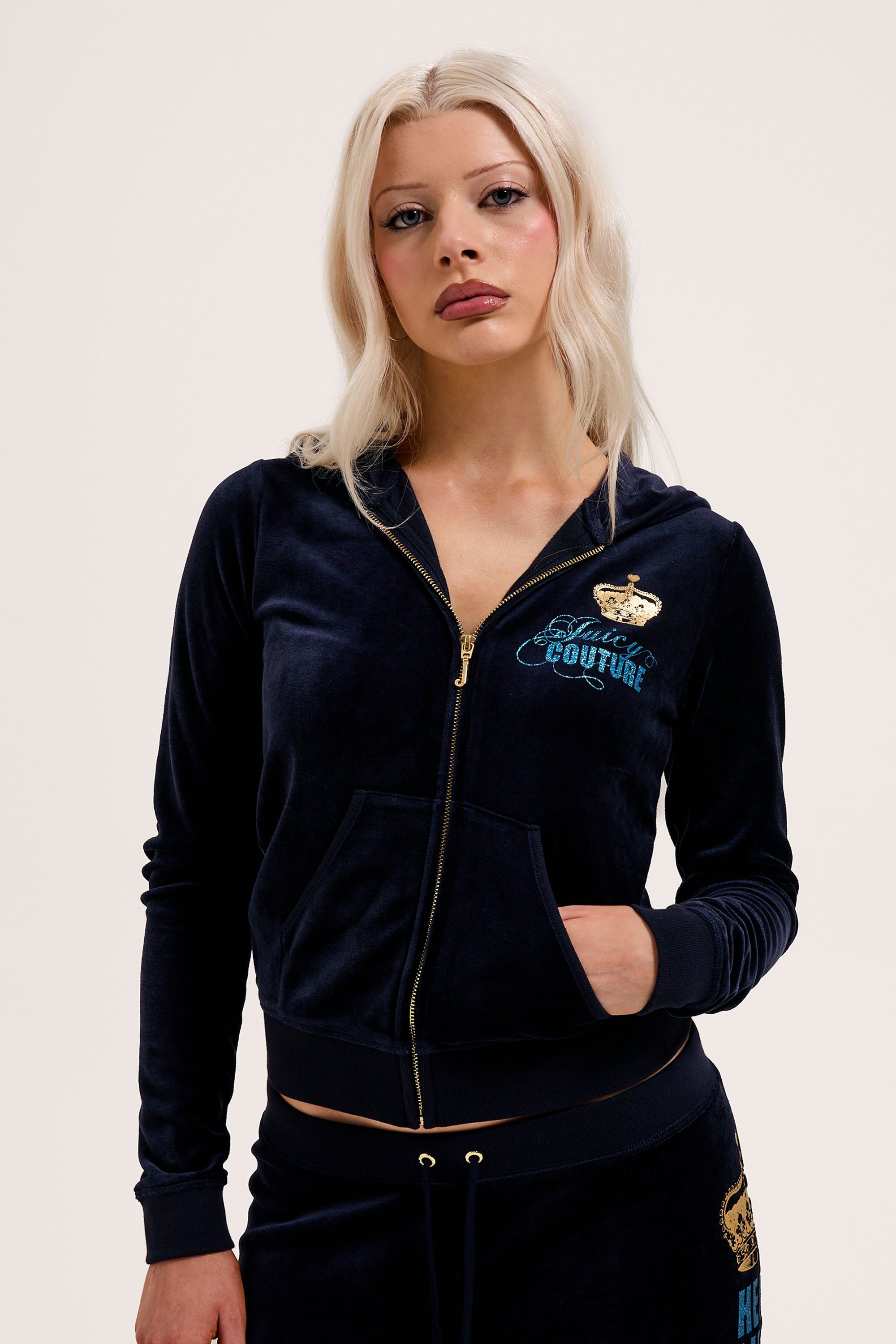 Juicy Couture Kapuzennickijacke HER MAJESTY ROBYN HOODIE Damen Trainingsjac günstig online kaufen