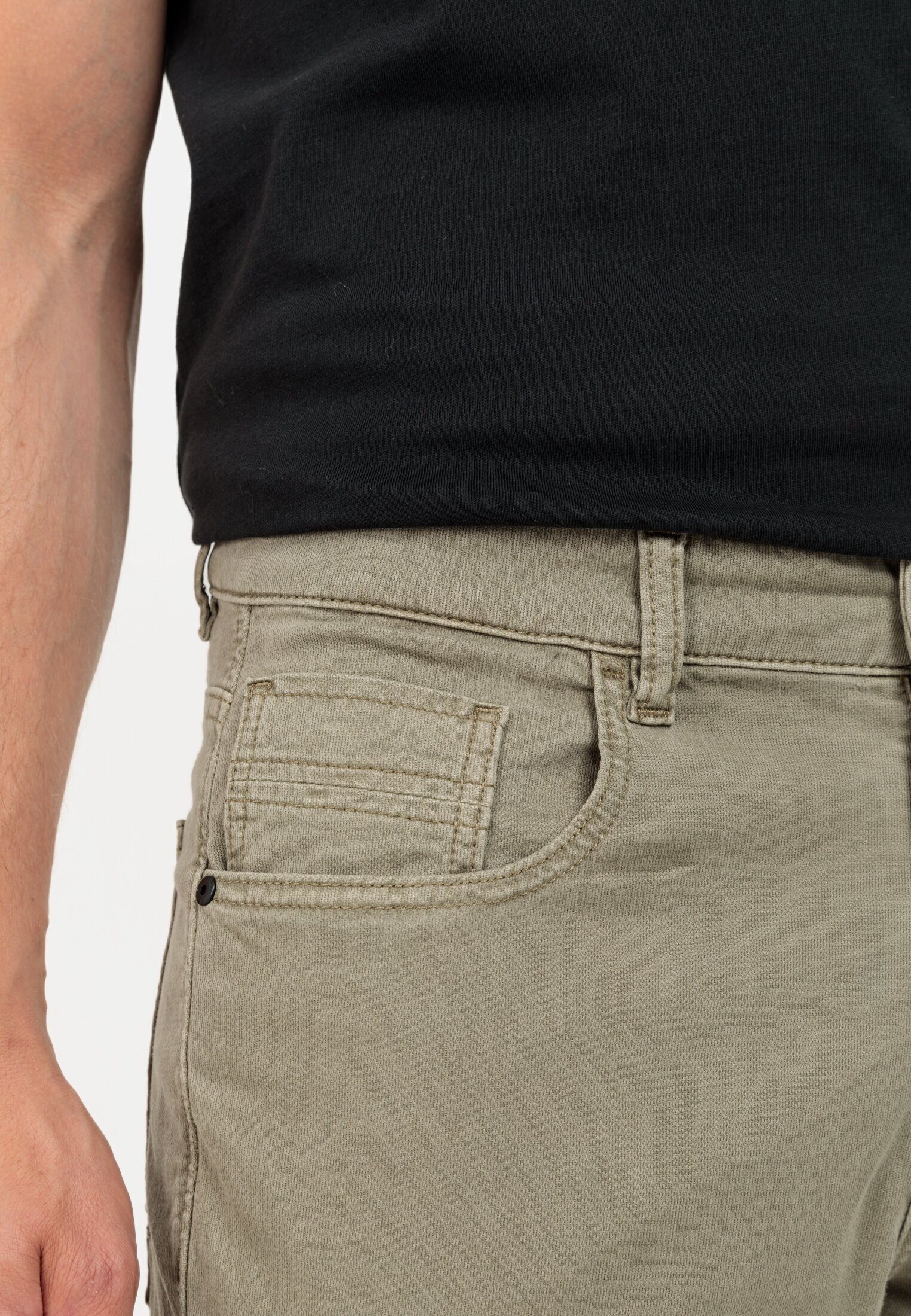 Khaki Hose 5-Pocket-Jeans Relaxed Fit active 5-Pocket camel