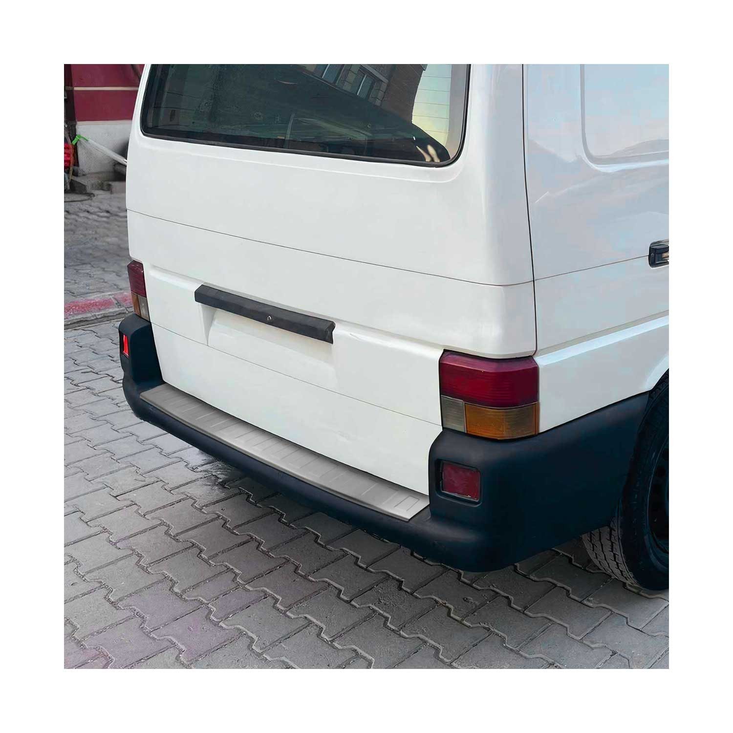 OMAC Ladekantenschutz für VW Transporter T4 1990-03 Chrom Gebürstet, Zubehör für VW Transporter T4 1990-2003, Langlebig,Einfache Reinigung,Einfache Installation,Rostbeständig