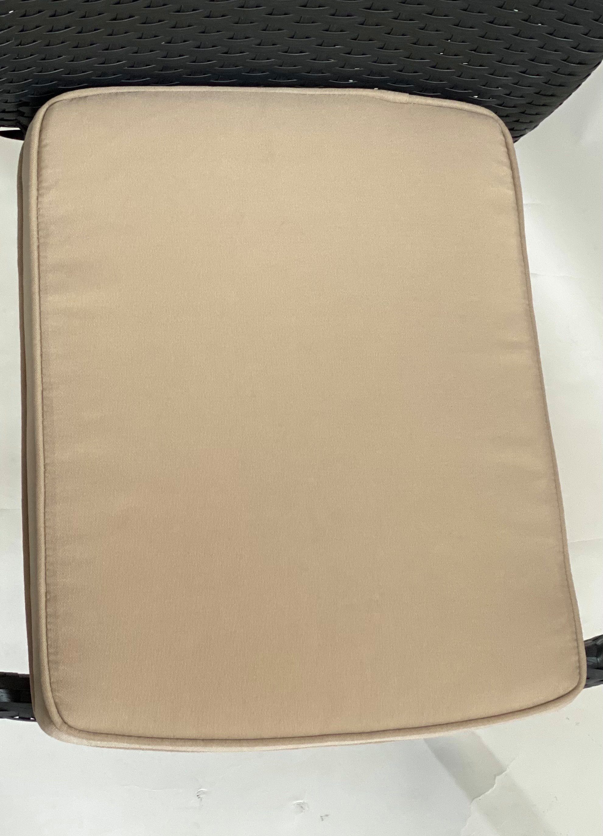 Destiny Polsterauflage CARLOS, 48 x 35/37 x 5 cm, sand