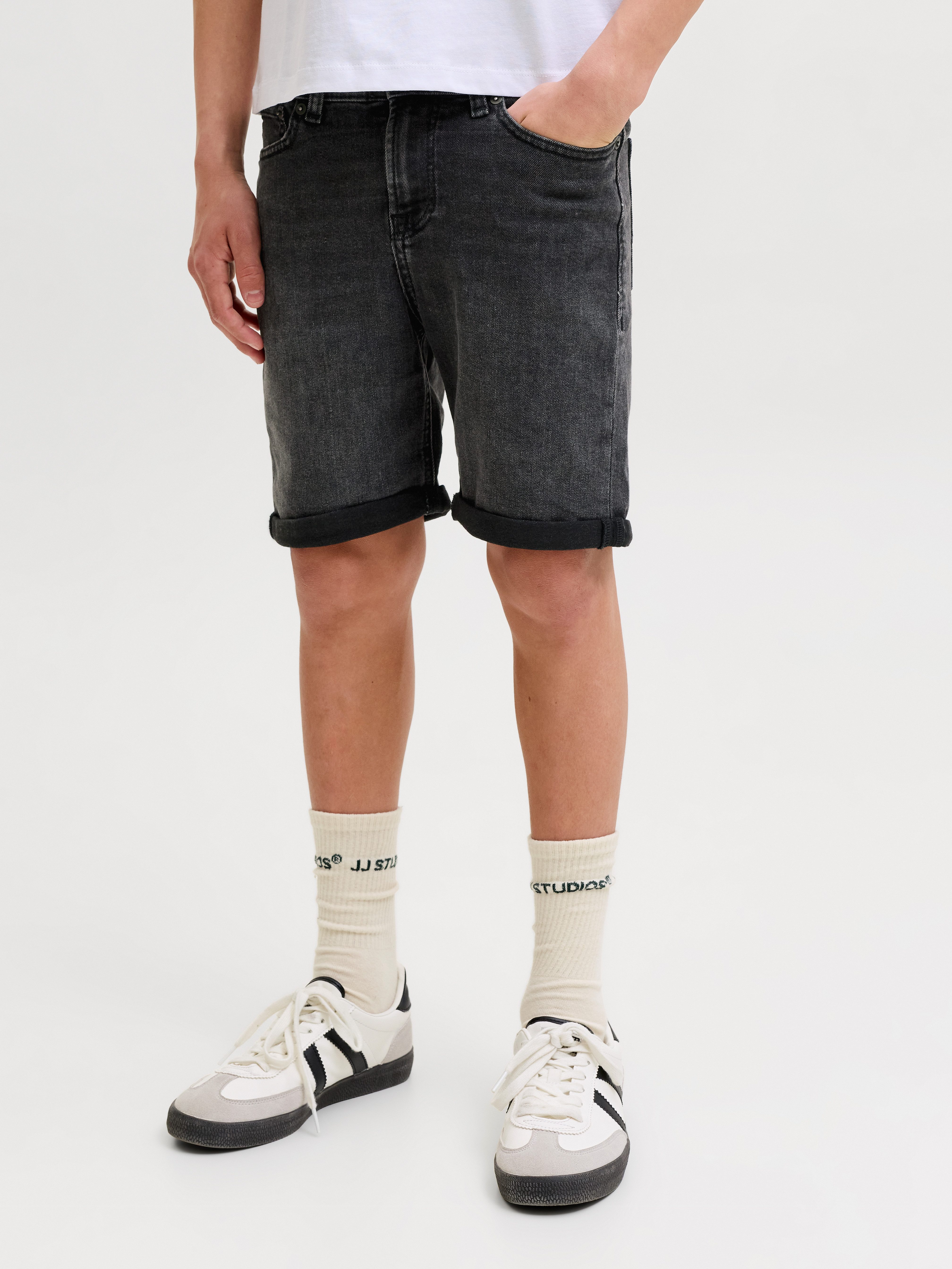 Jack & Jones Junior Shorts JJIRICK bequem mit mittlerer Taille für Jungen unifarben, modisch, regular fit, Web