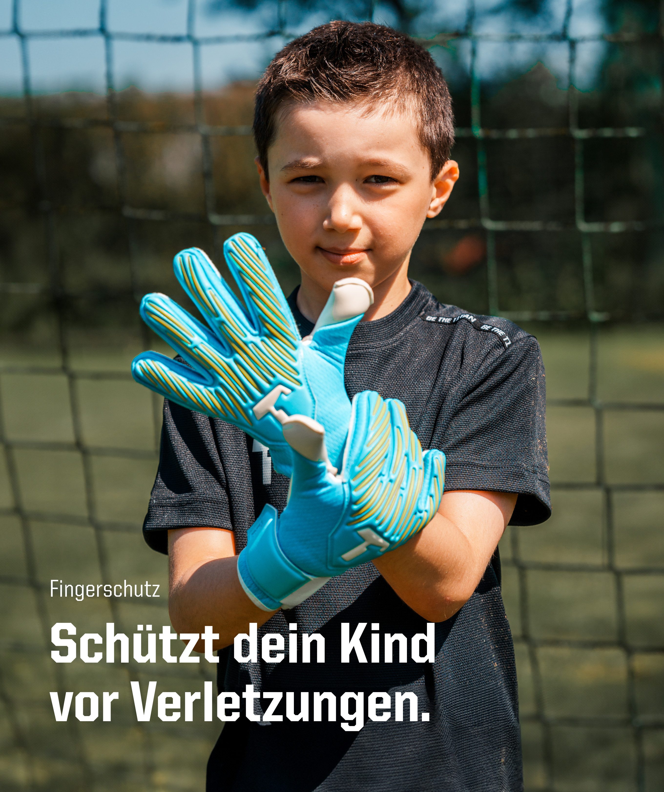T1TAN Torwarthandschuhe Torwarthandschuhe Kinder Rebel Sky Blue mit Fingerschutz