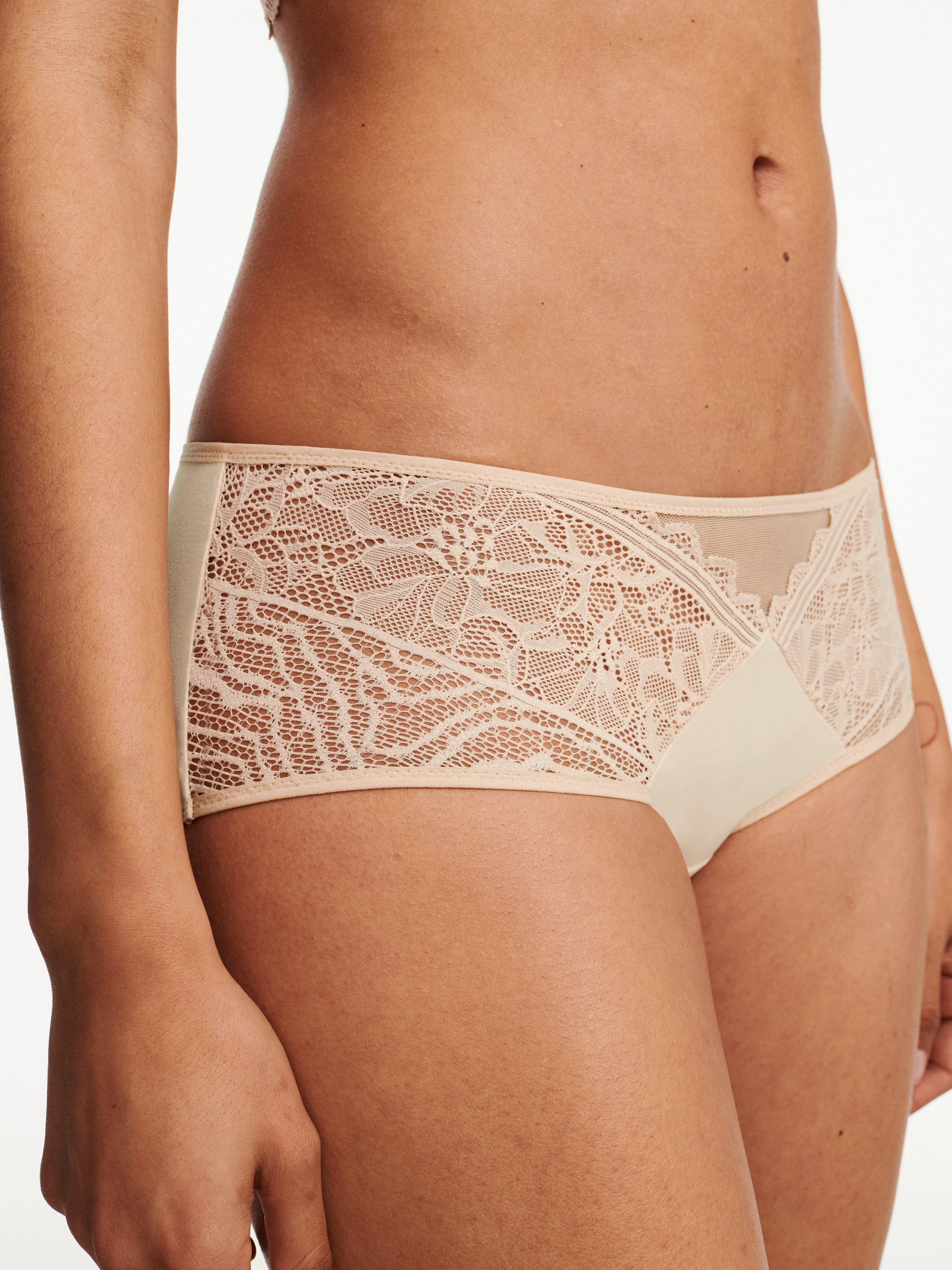 Chantelle Panty FLOURAL TOUCH Spitze, blickdichtes Gewebe