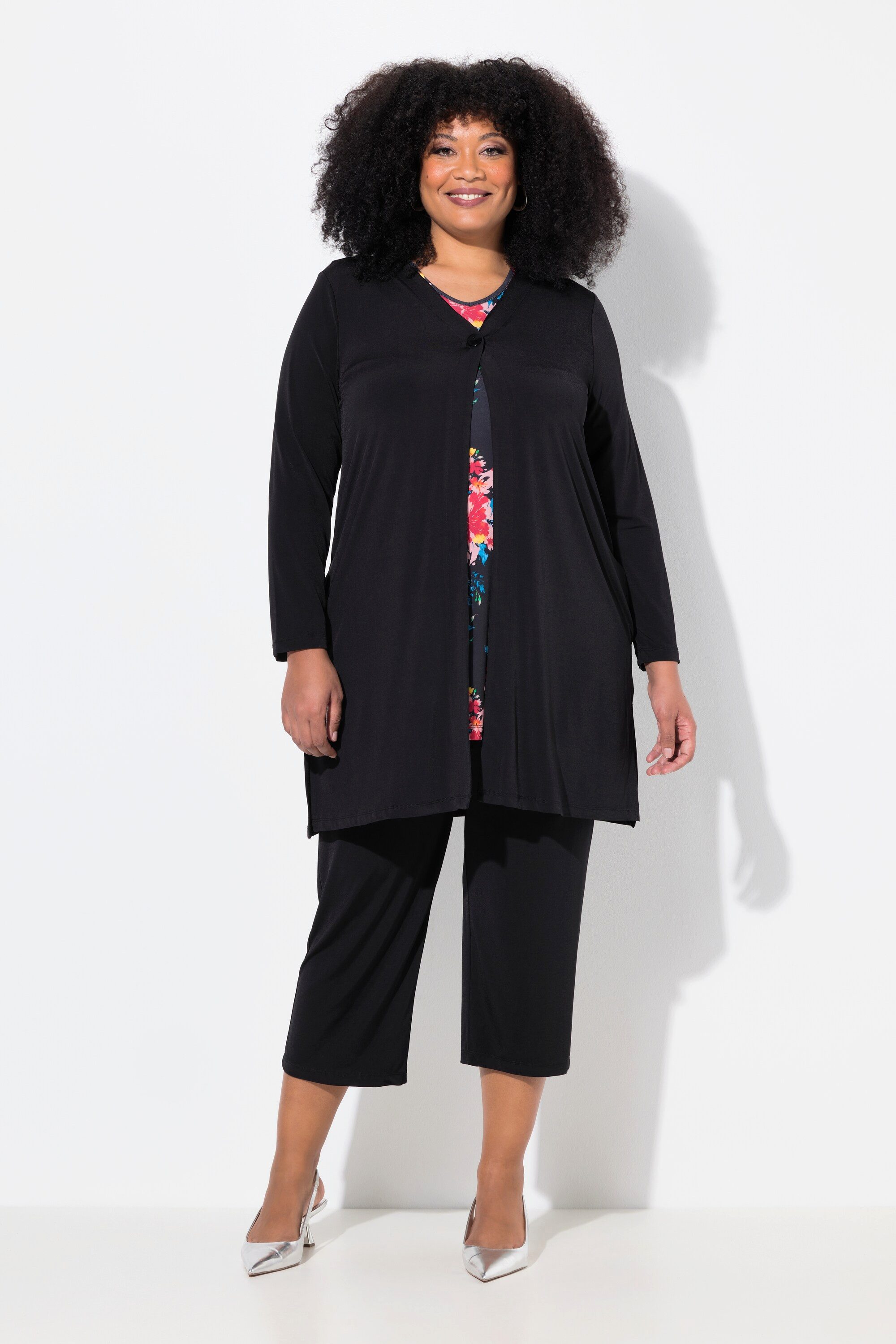 Ulla Popken Shirtjacke Jerseyjacke Punkte V-Ausschnitt günstig online kaufen
