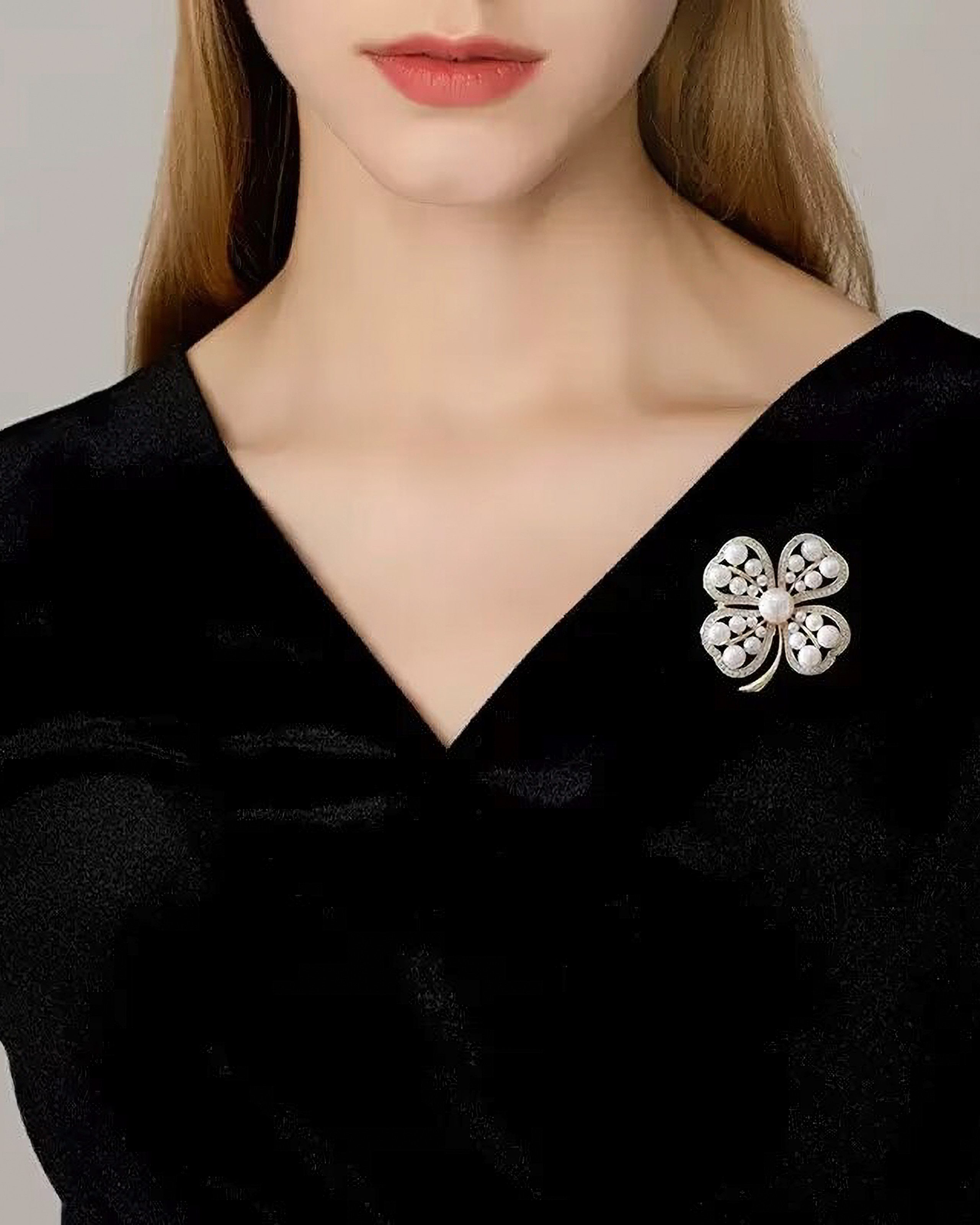 MayTree Brosche "Klee", mit Zierperlen und Strass (Stück, 1-tlg), Metallbro günstig online kaufen