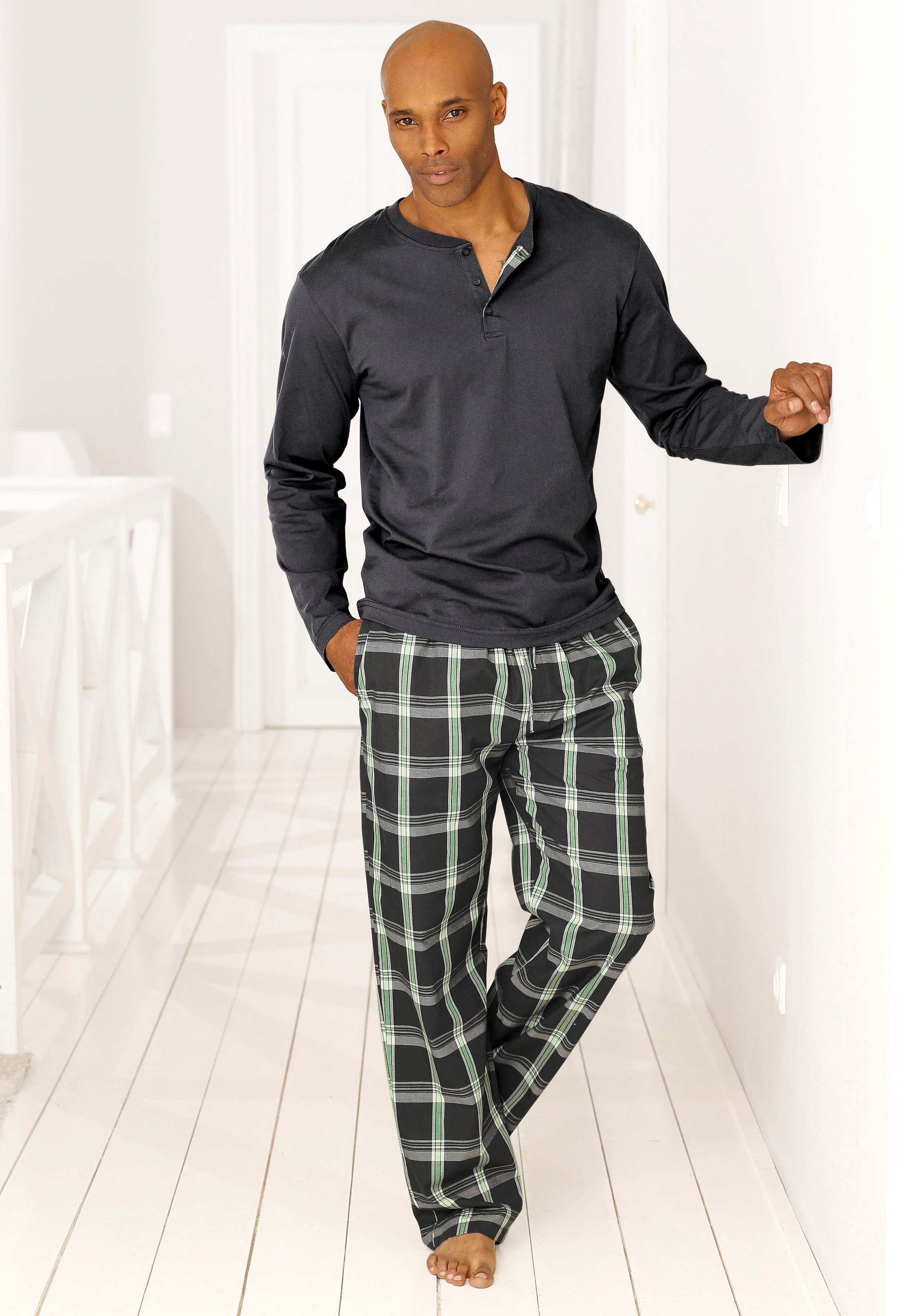 H.I.S Pyjama (2 tlg., 1 Stück) Schlafanzug mit langer karierter Webhose