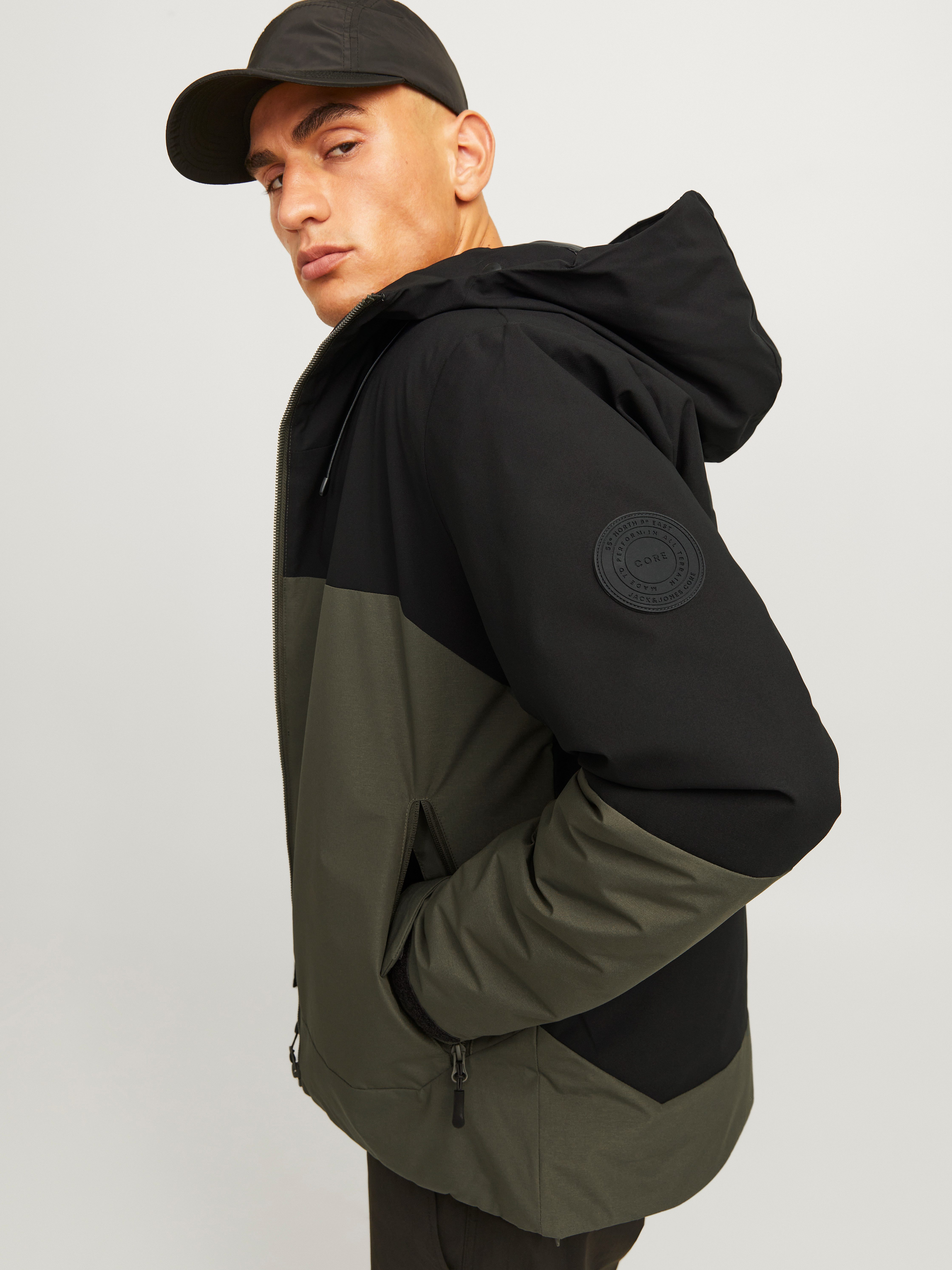 Jack & Jones Outdoorjacke JCOAIDEN TRANSITIONAL günstig online kaufen