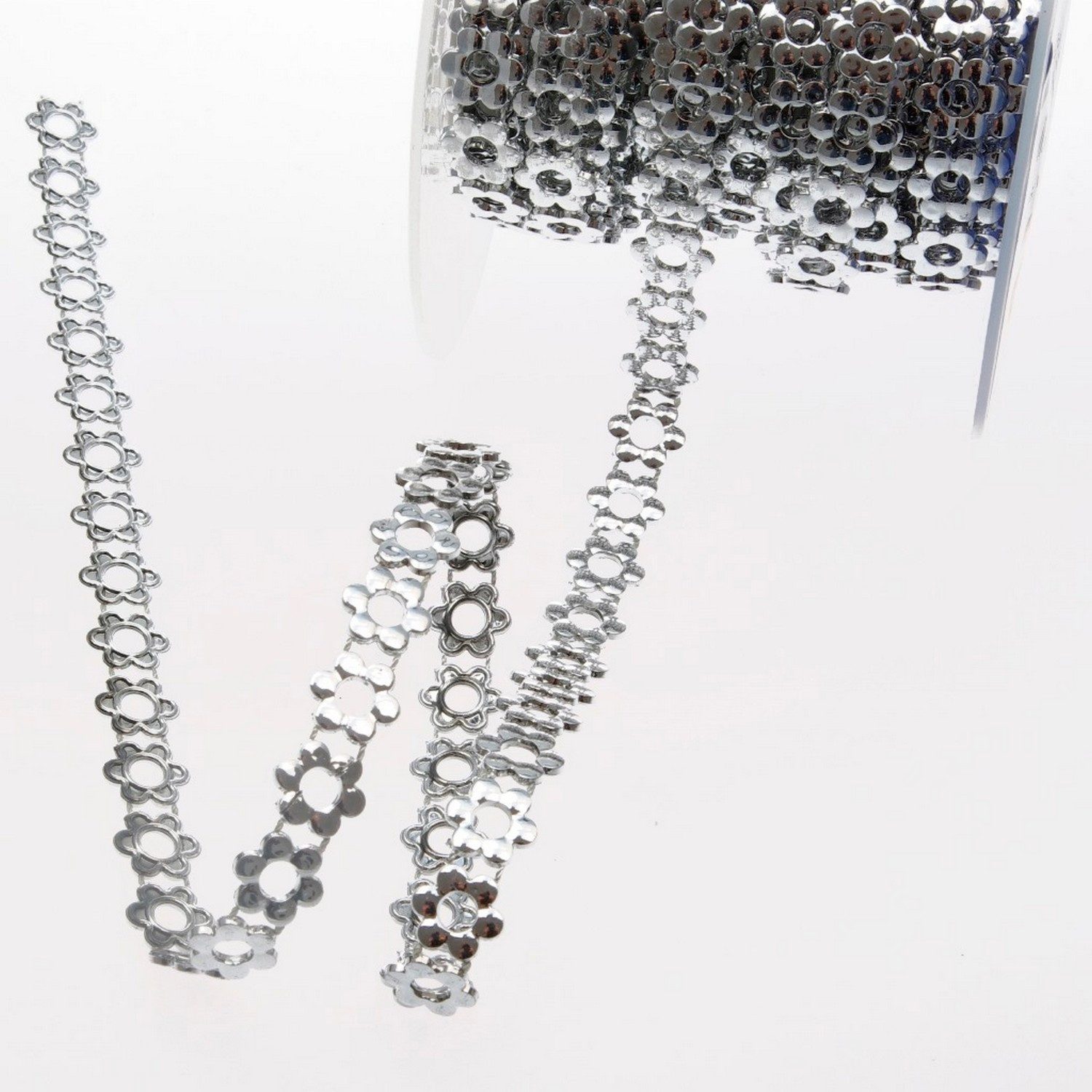 Deko AS Dekoobjekt Blümchengirlande silber - 11mm - 9,3 m - 92174