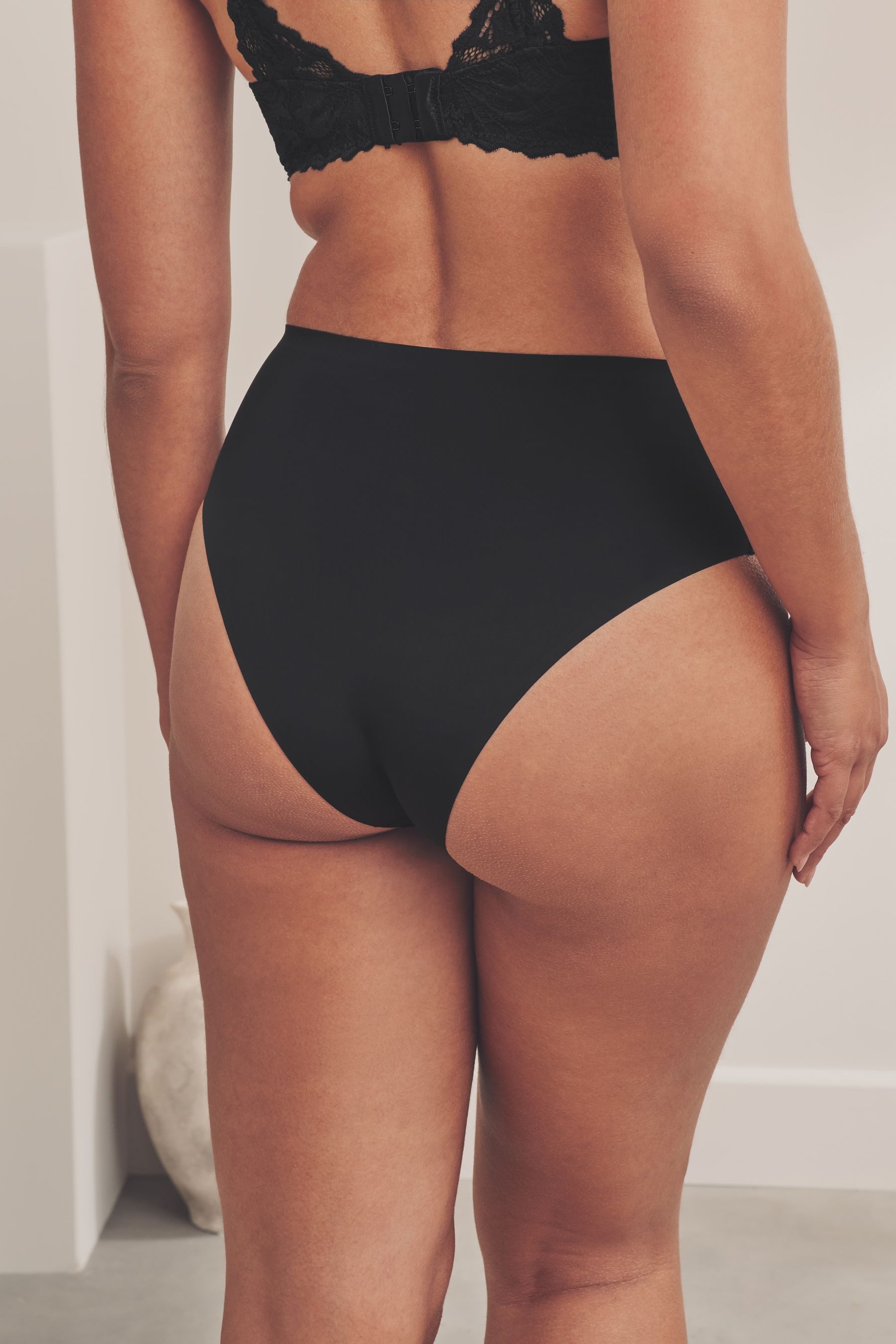 Next High-Waist-Slip 3er-Pack No VPL Hochbund-Slips, hohes Bein (3-St)