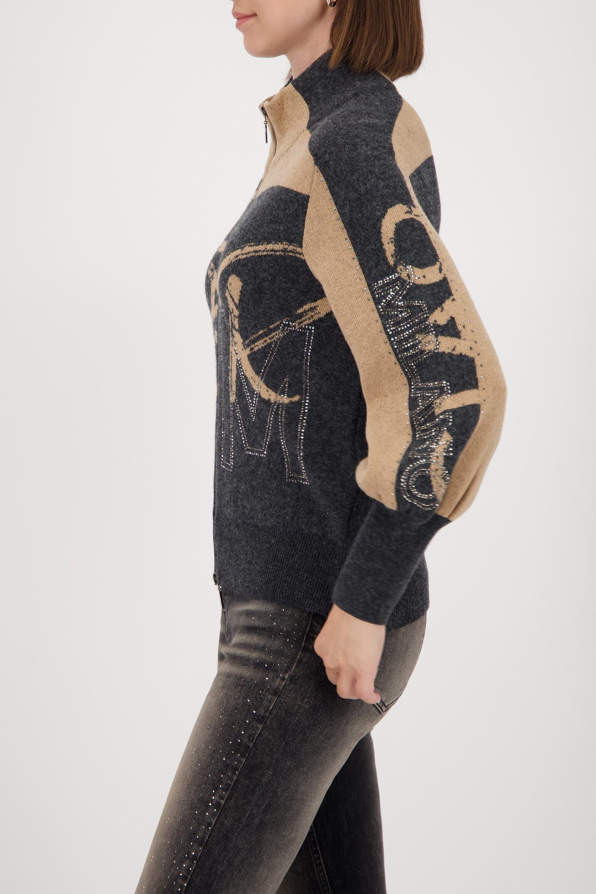 Monari Strickjacke Regular fit mit Stehkragen und Strassdetails