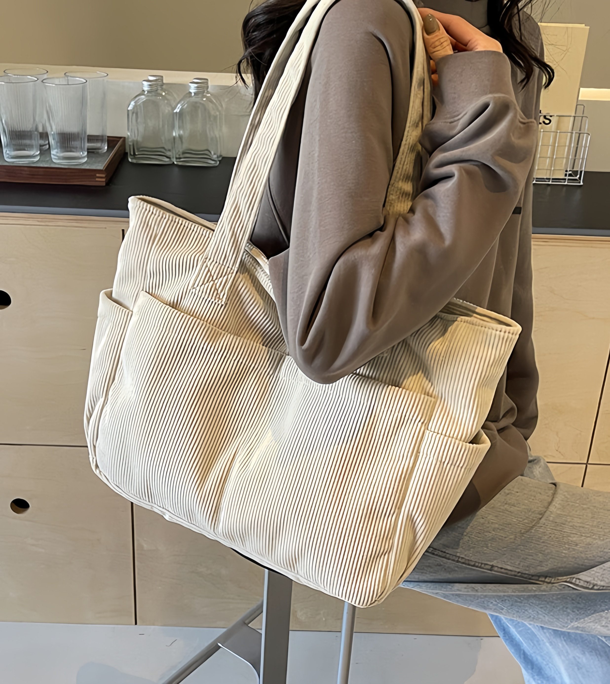 FOUORTUNATE-BEE Umhängetasche Große Cord Schultertasche Damen – Stilvoll für Alltag & Büro, Cord Shopper Damen Groß – Modische Tasche für Beruf & Freizeit – Bild 5 von 5