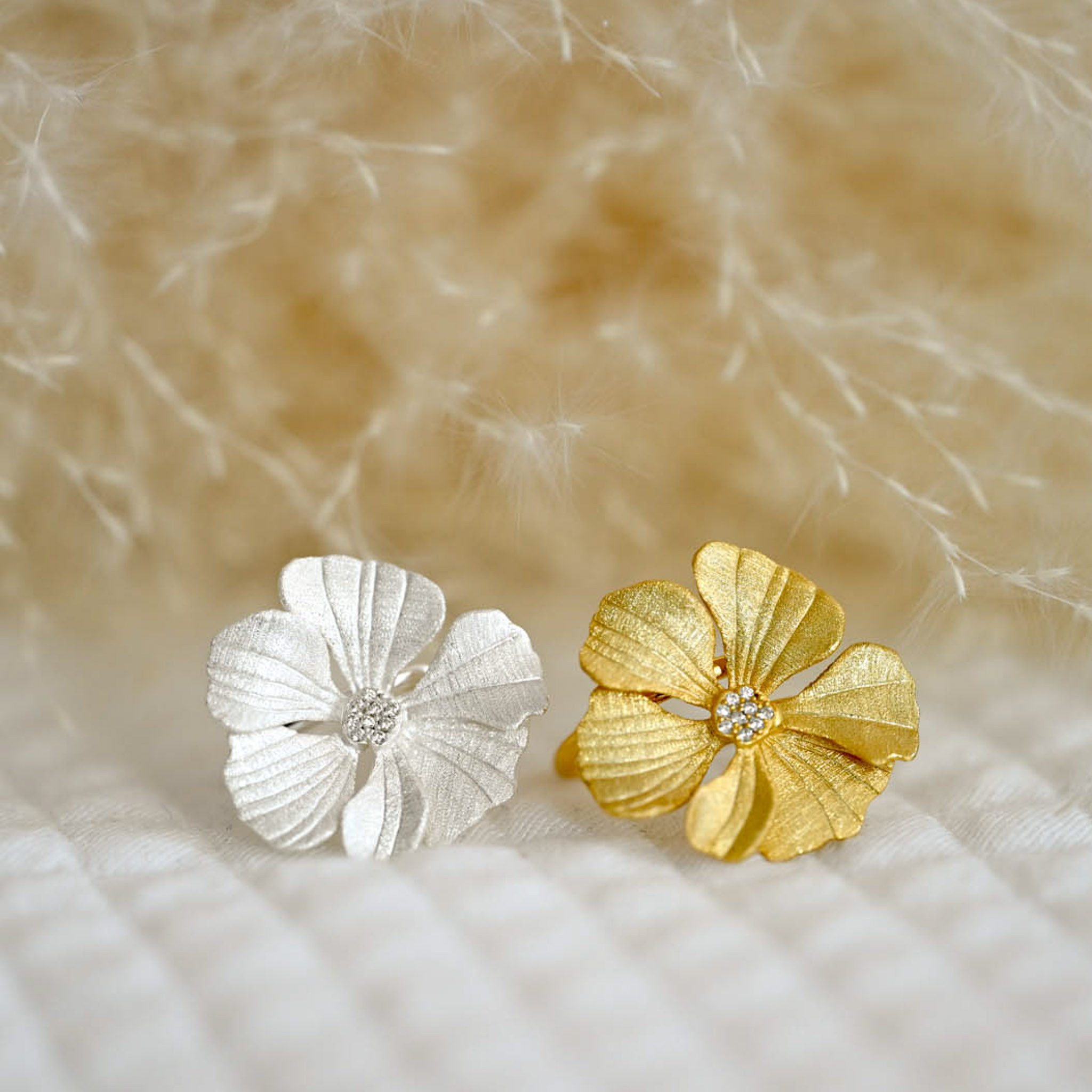 Runde Perlé Silberring blühende Pfingstrose, handgefertigter Ring, 925er Si günstig online kaufen