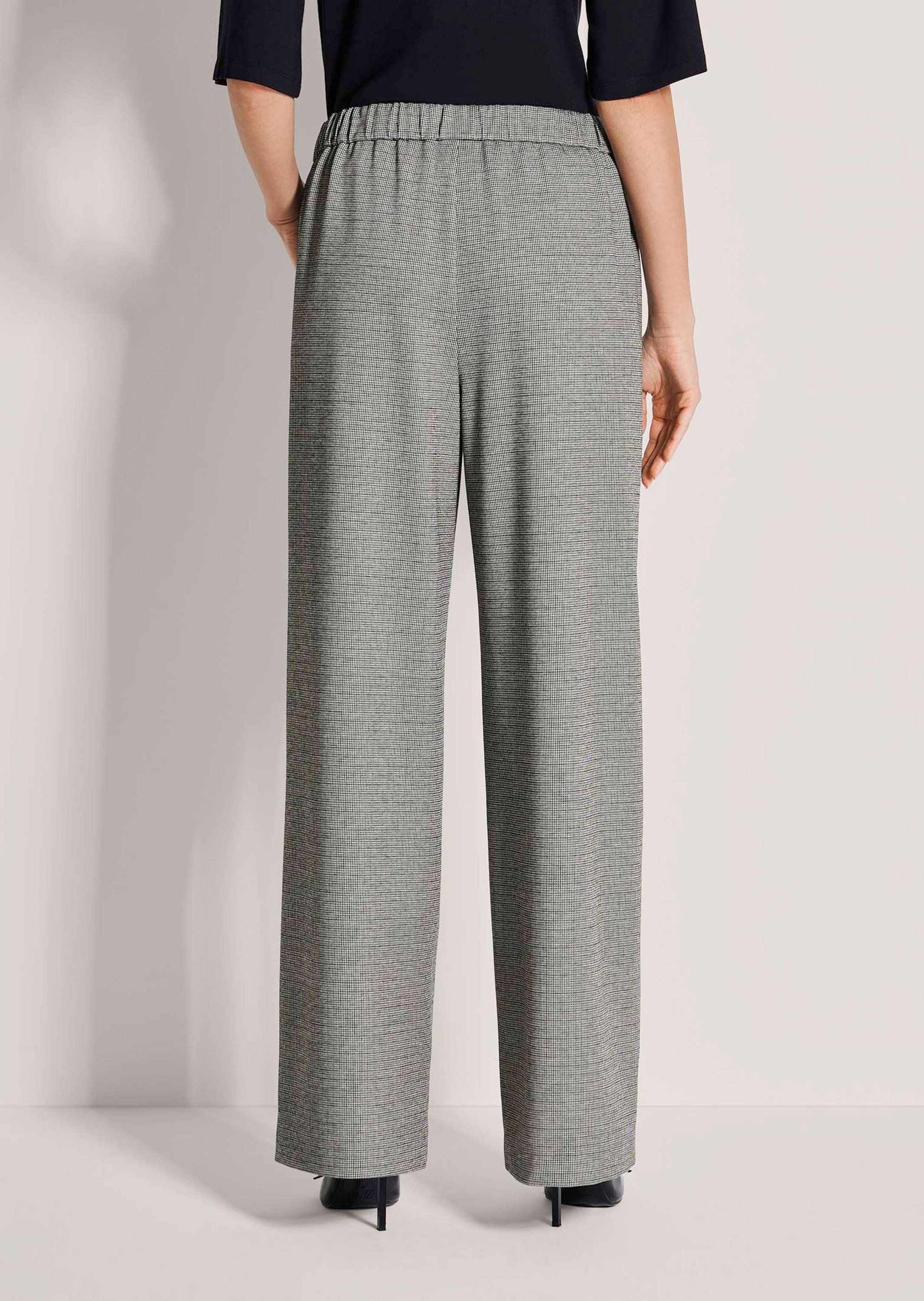 MADELEINE Stoffhose Schlupfhose mit Karo-Muster Jerseyhose mit Teildehnbund, Bundfalten, Taschen und Knöchellänge